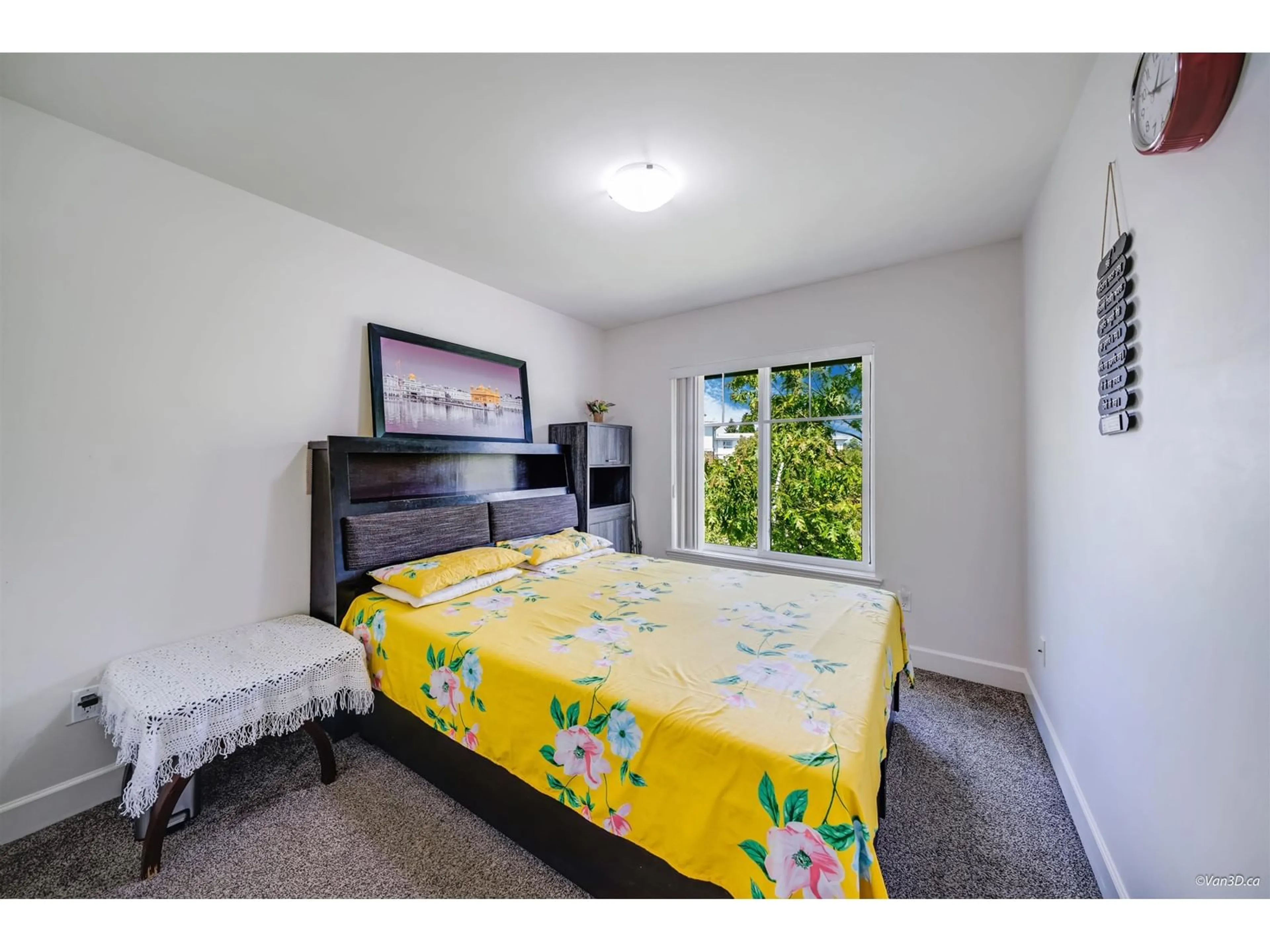 A pic of a room for 310 - 12088 75A, Surrey British Columbia V3W1Y4