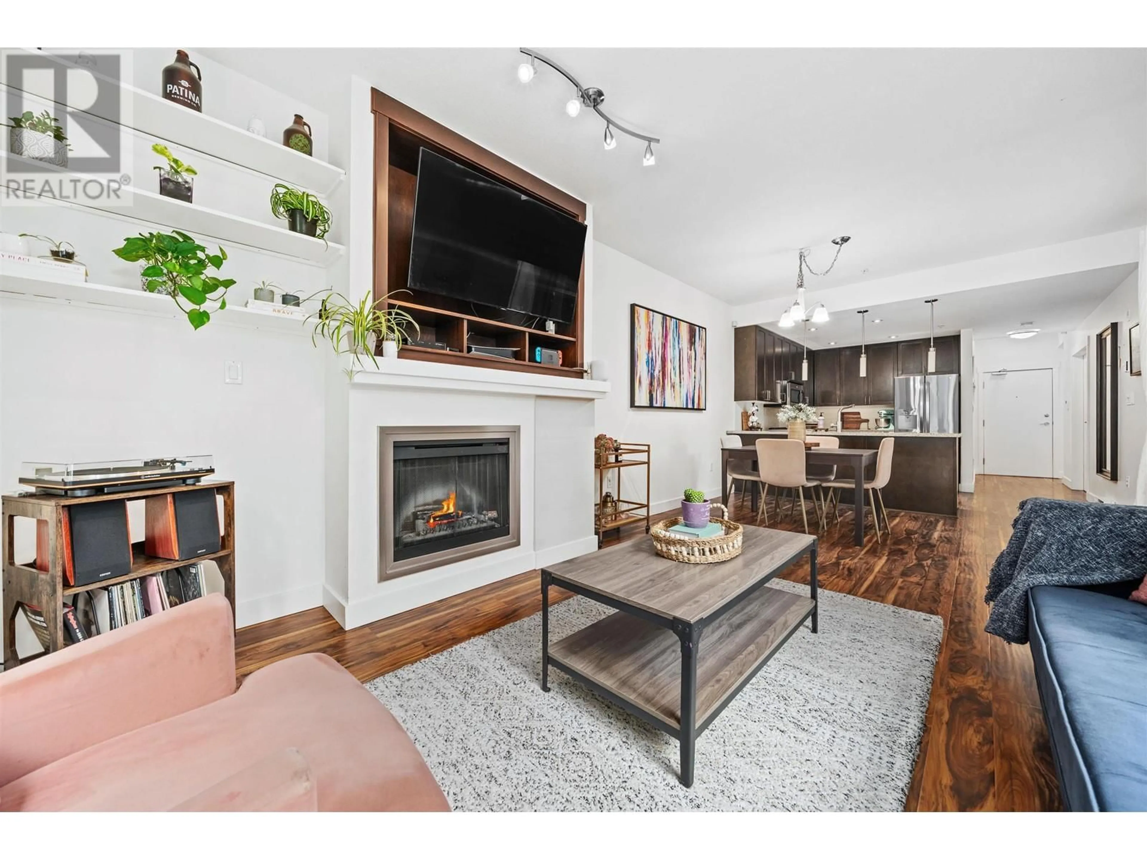 Living room with furniture, unknown for 118 - 2368 MARPOLE AVENUE, Port Coquitlam British Columbia V3C2A2