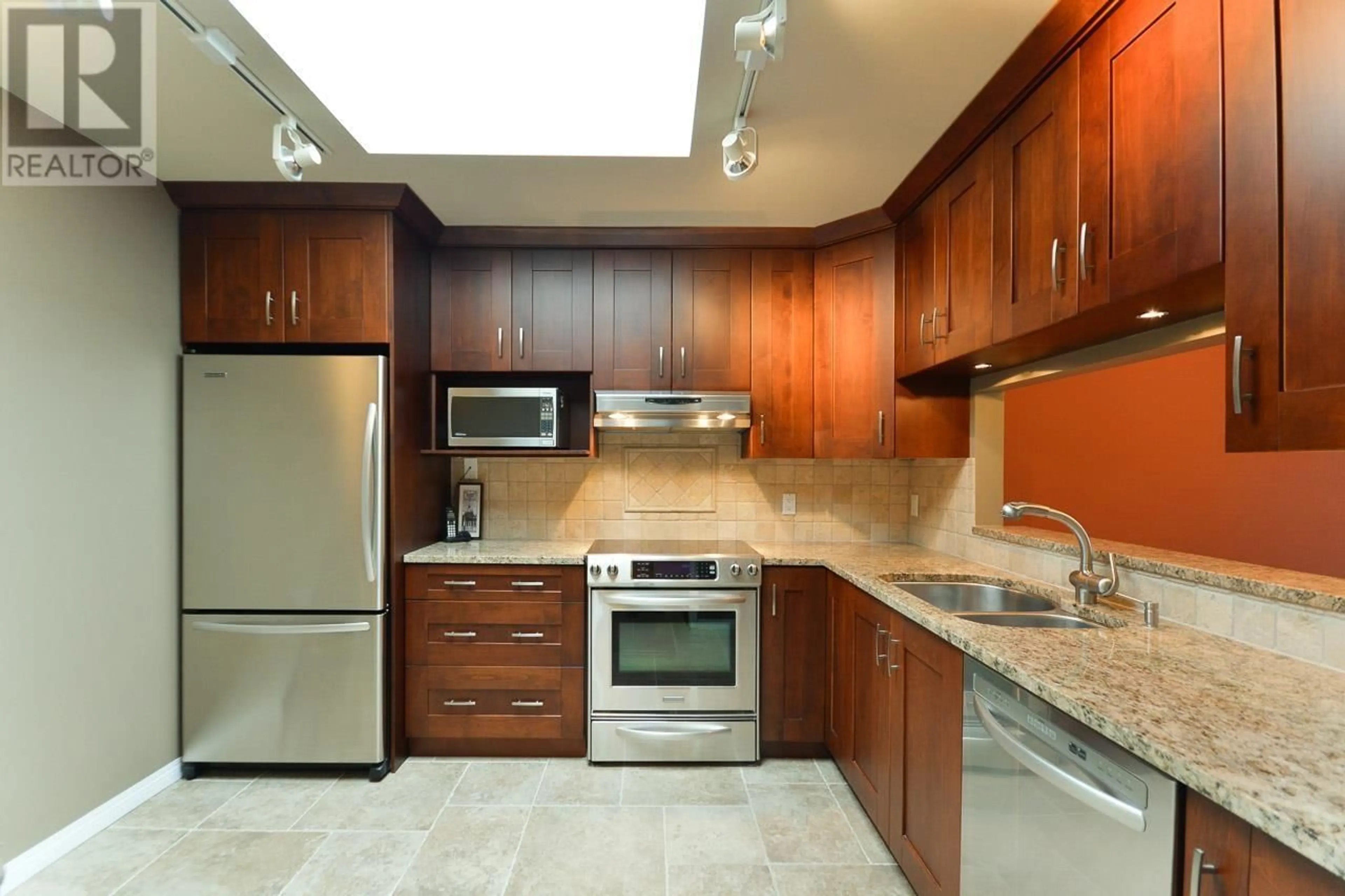 Standard kitchen, ceramic/tile floor for 311 - 1695 AUGUSTA AVENUE, Burnaby British Columbia V5A4S8