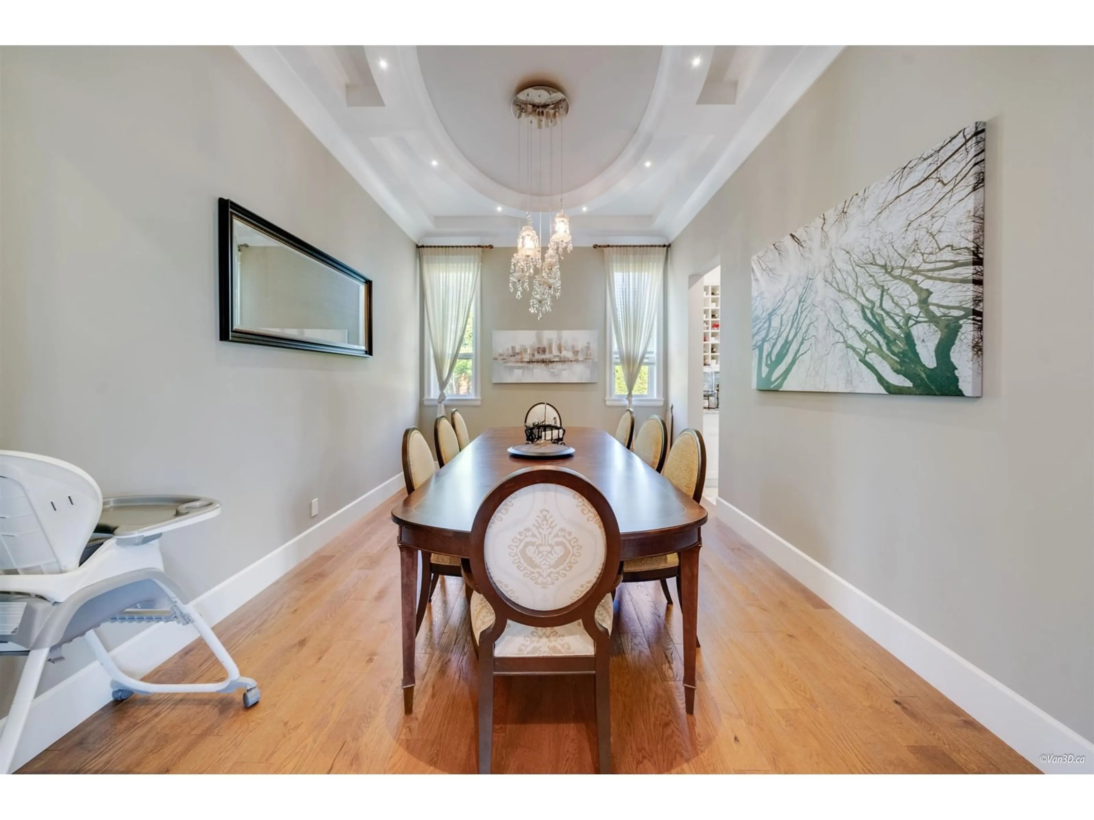 Dining room, wood/laminate floor for 14428 33A, Surrey British Columbia V4P3R7