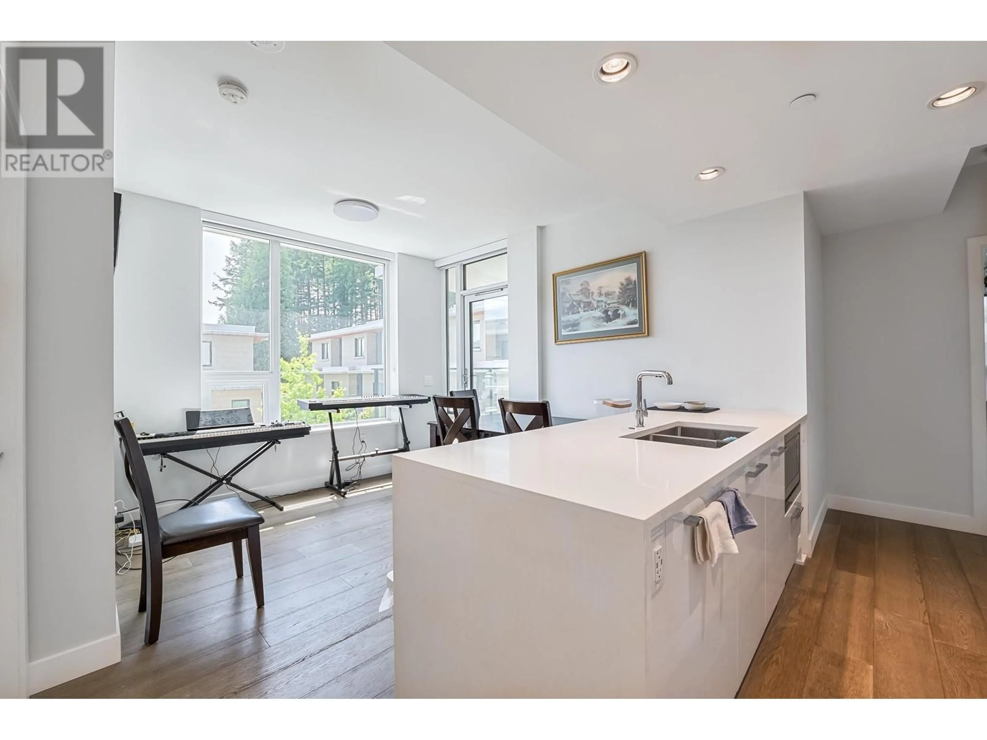 Open concept kitchen, unknown for 308 - 5410 SHORTCUT ROAD, Vancouver British Columbia V6T0C8