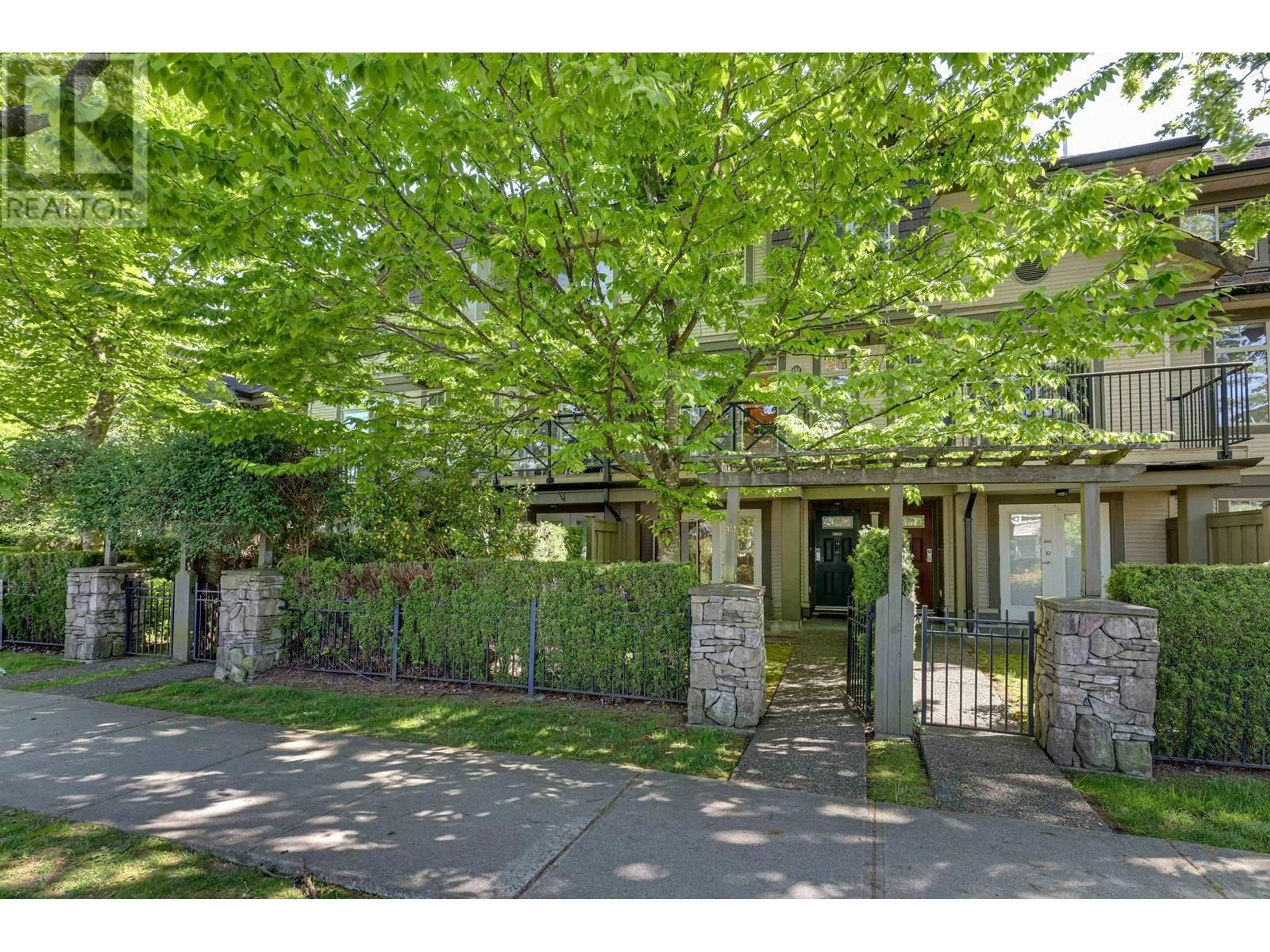 Unknown for 10 - 6233 BIRCH STREET, Richmond British Columbia V6Y4H3