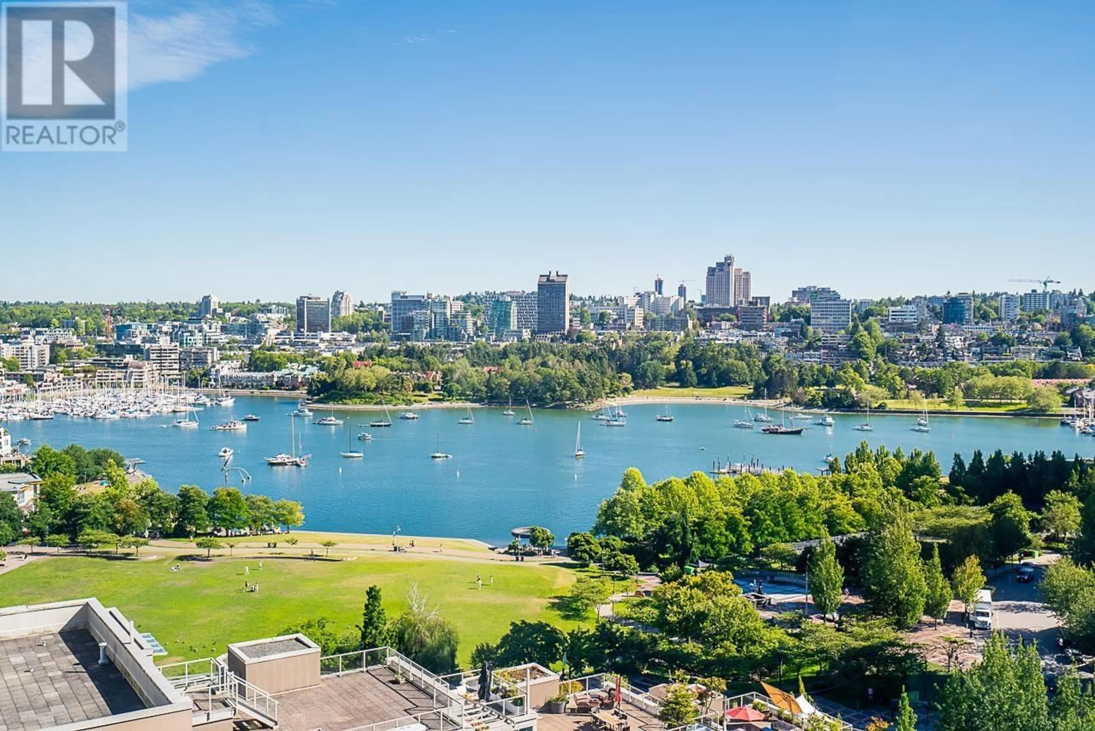 A pic from outside/outdoor area/front of a property/back of a property/a pic from drone, water/lake/river/ocean view for 1704 - 1323 HOMER STREET, Vancouver British Columbia V6B5T1