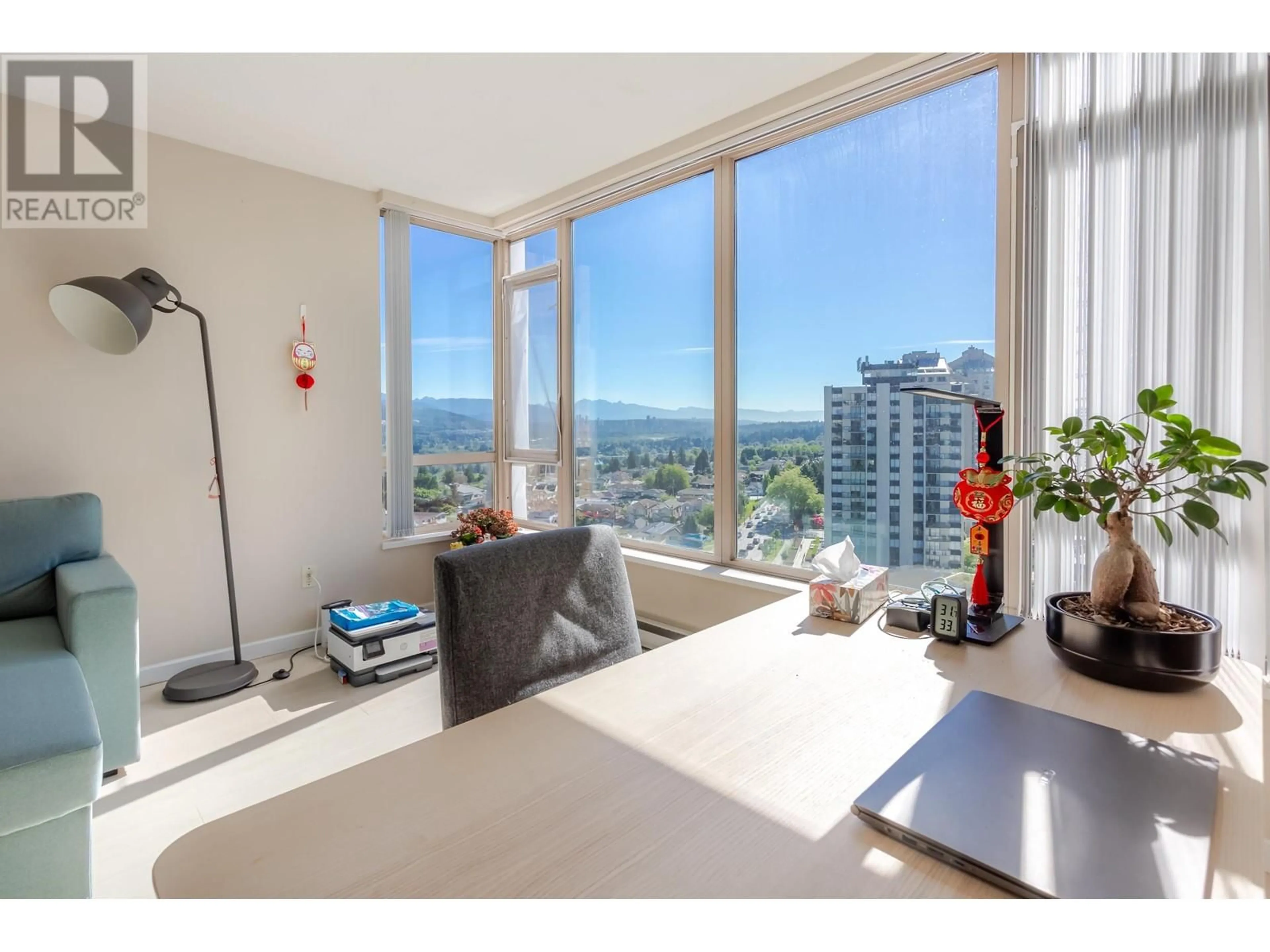A pic of a room for 1202 - 4689 HAZEL STREET, Burnaby British Columbia V5H4R6