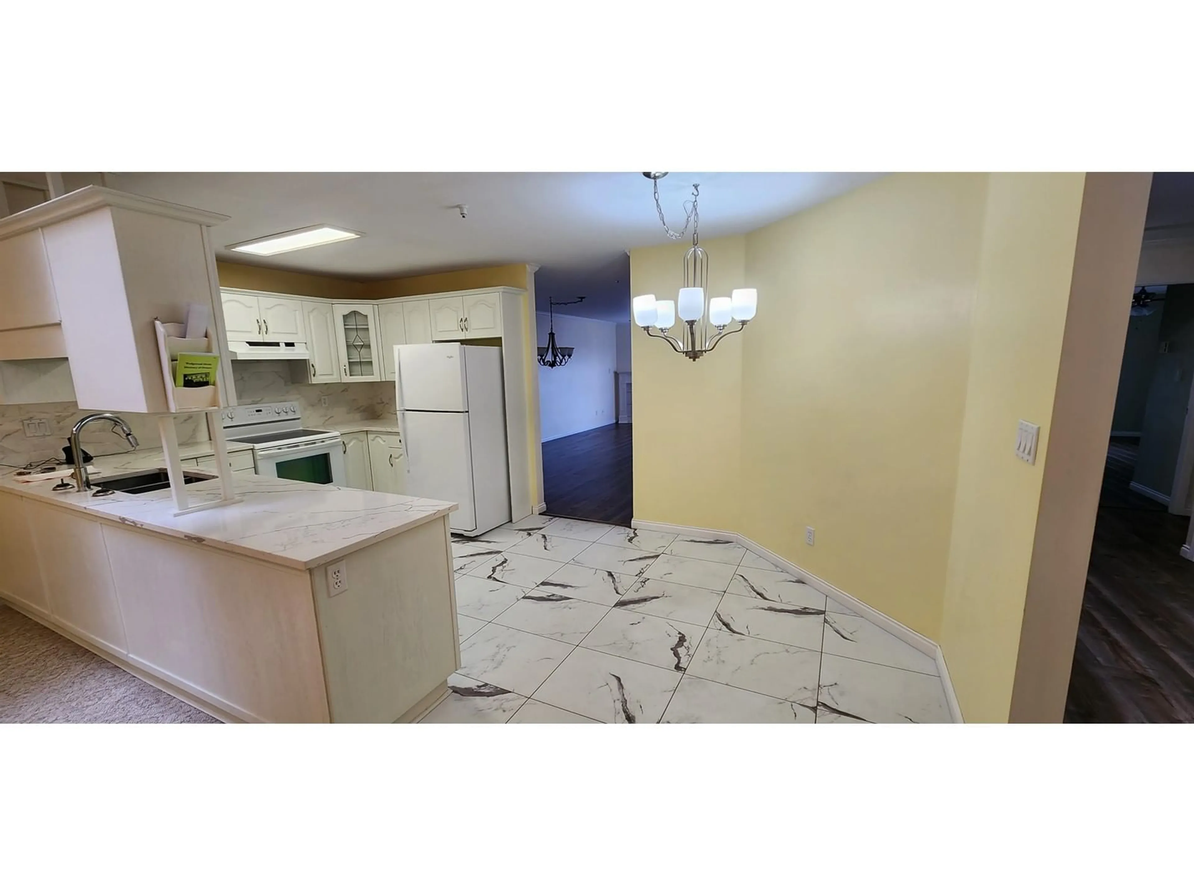 Unknown for 411 - 2626 COUNTESS, Abbotsford British Columbia V2T2V7