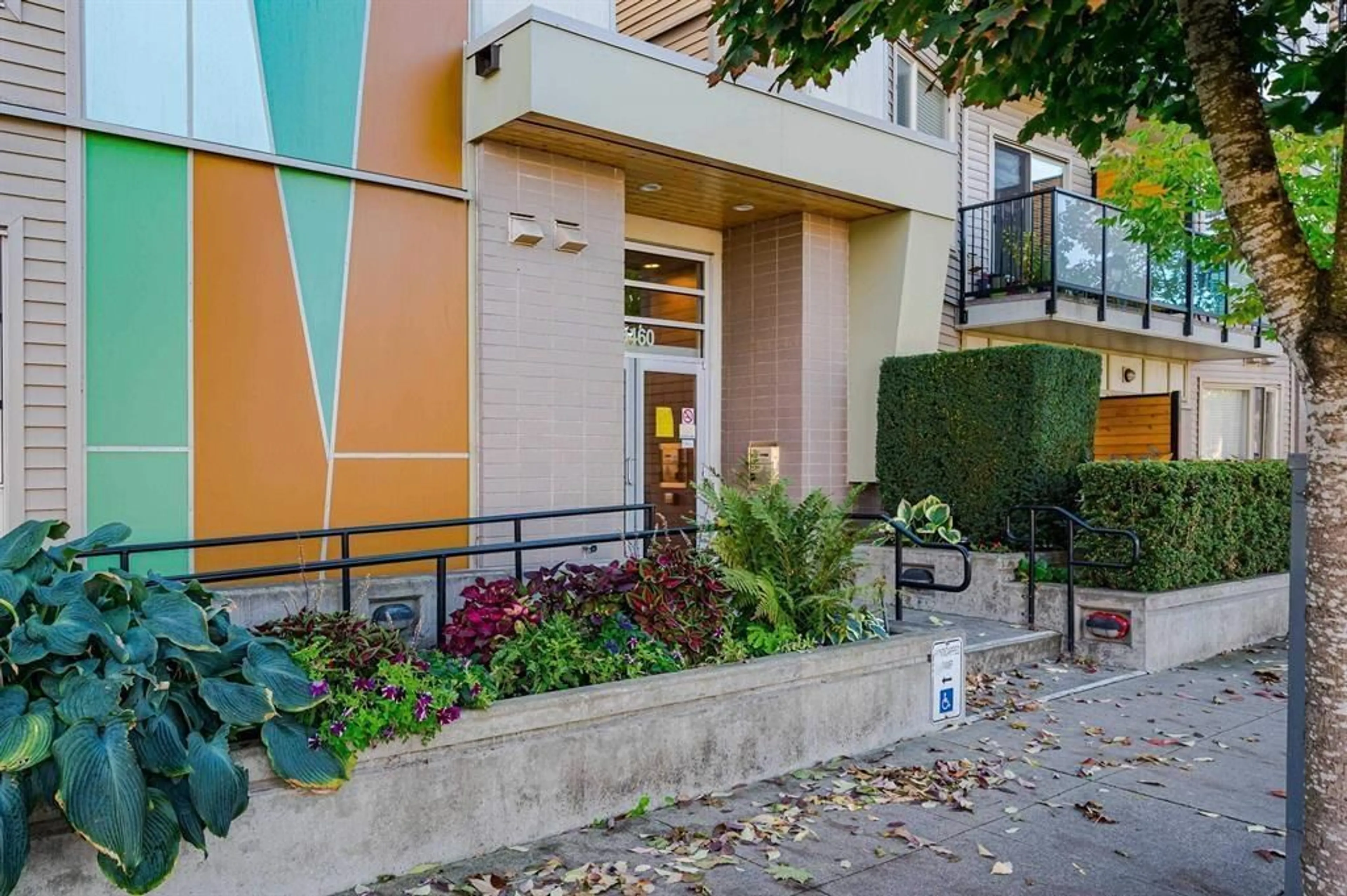 Unknown for 302 - 20460 DOUGLAS, Langley British Columbia V3A0C6