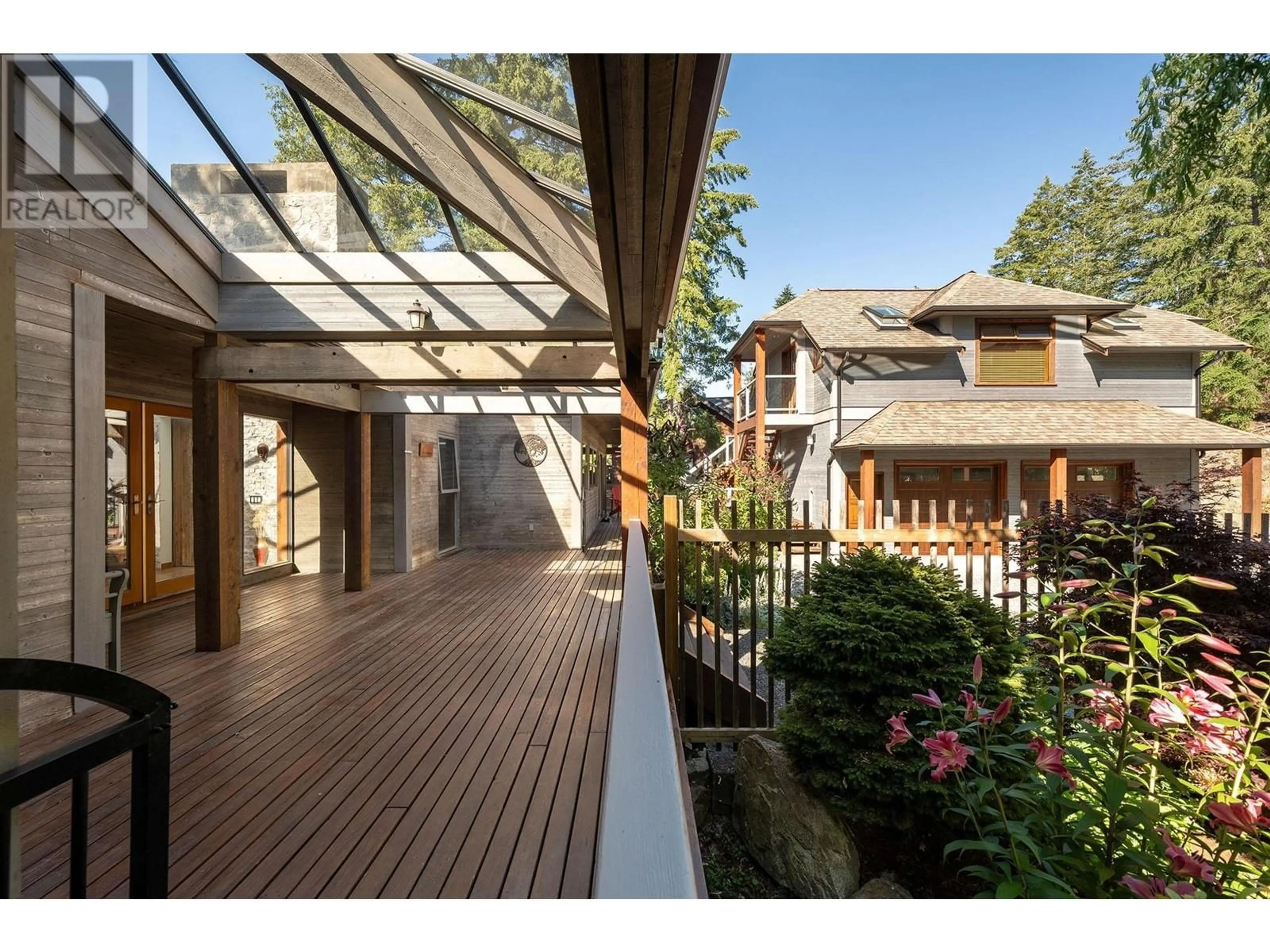Patio, unknown for 1675 WHITESAILS DRIVE, Bowen Island British Columbia V0N1G2