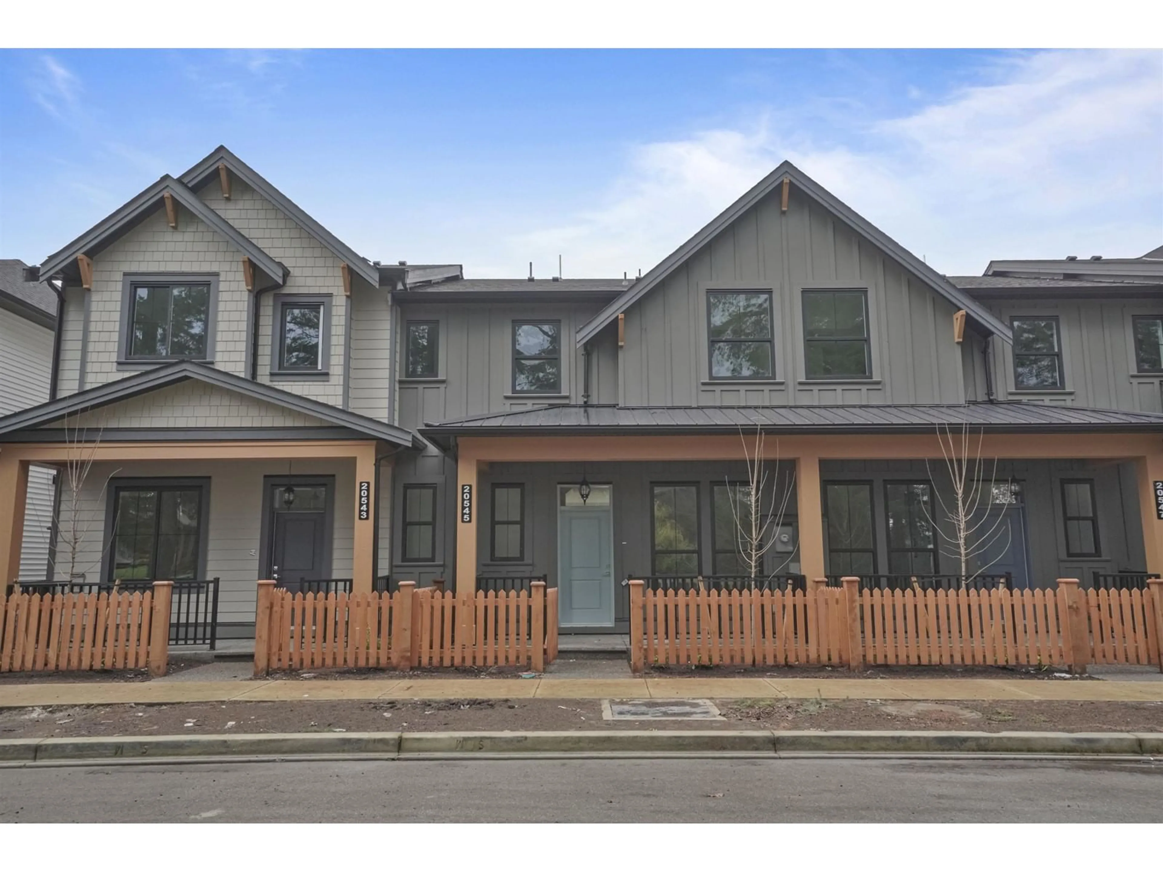 Home with vinyl exterior material, street for 20545 74B, Langley British Columbia V2Y3S8