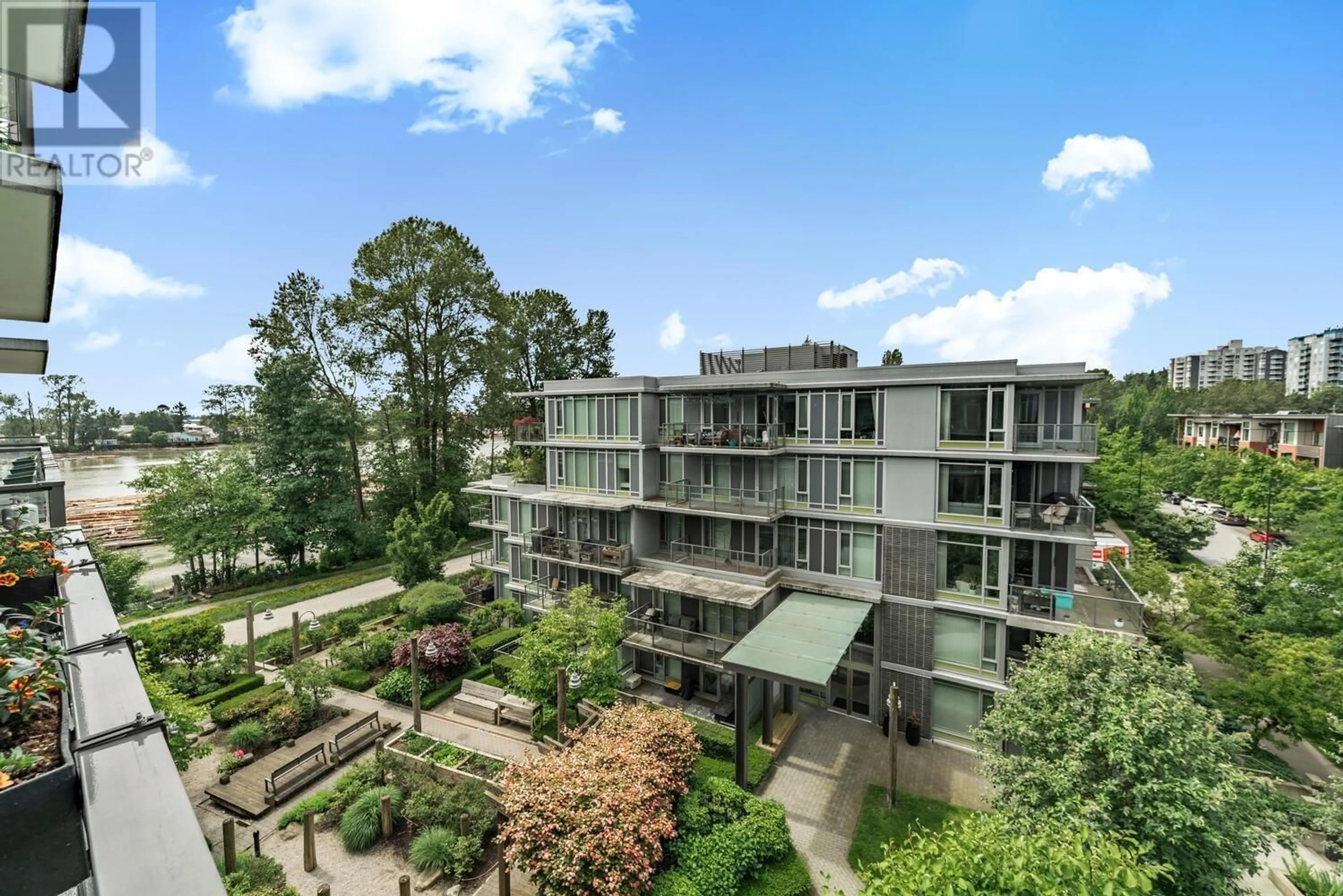 A pic from outside/outdoor area/front of a property/back of a property/a pic from drone, unknown for 510 - 3168 RIVERWALK AVENUE, Vancouver British Columbia V5S0B8