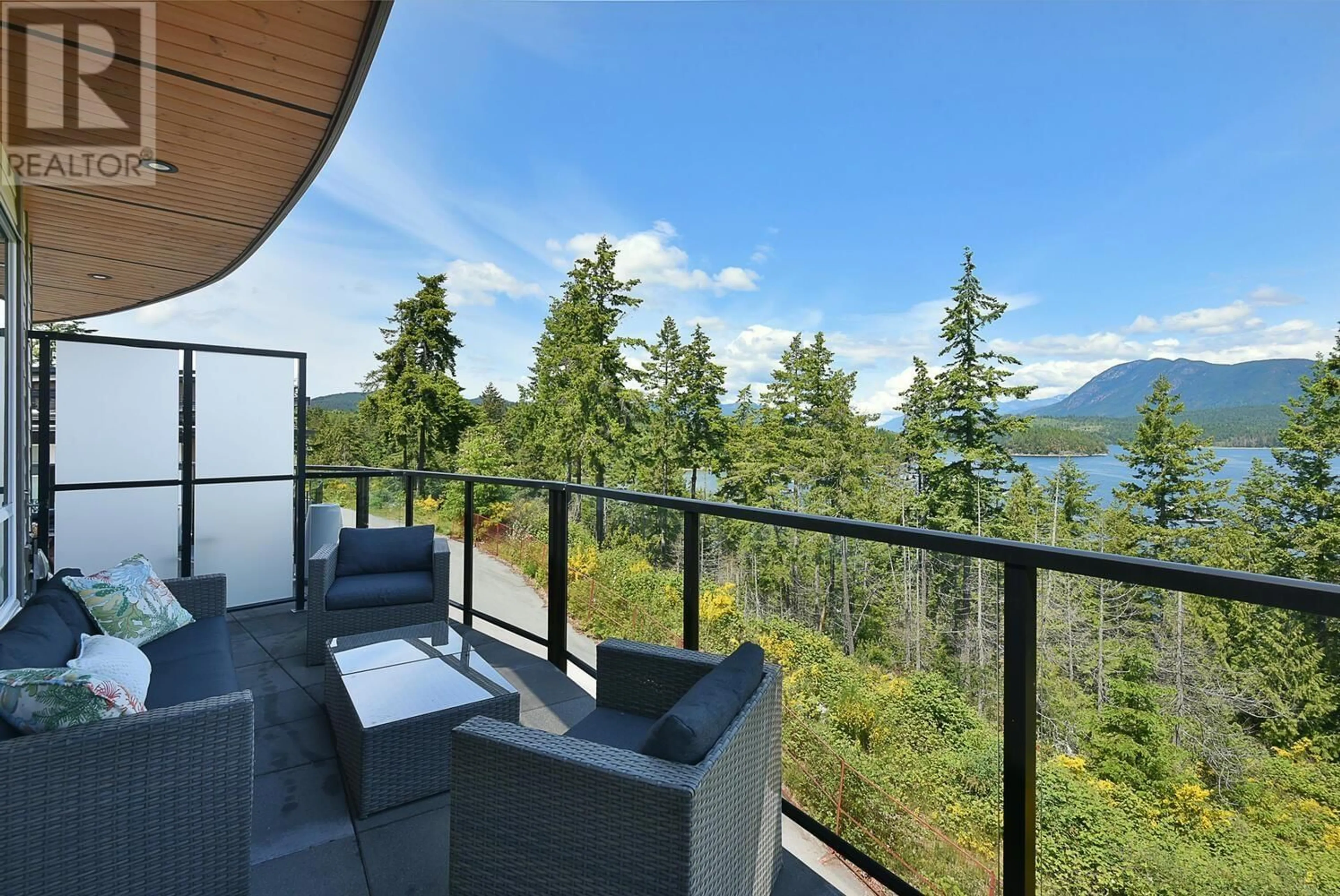 Balcony in the apartment, water/lake/river/ocean view for 302 - 5780 MARINE WAY, Sechelt British Columbia V7Z0L8