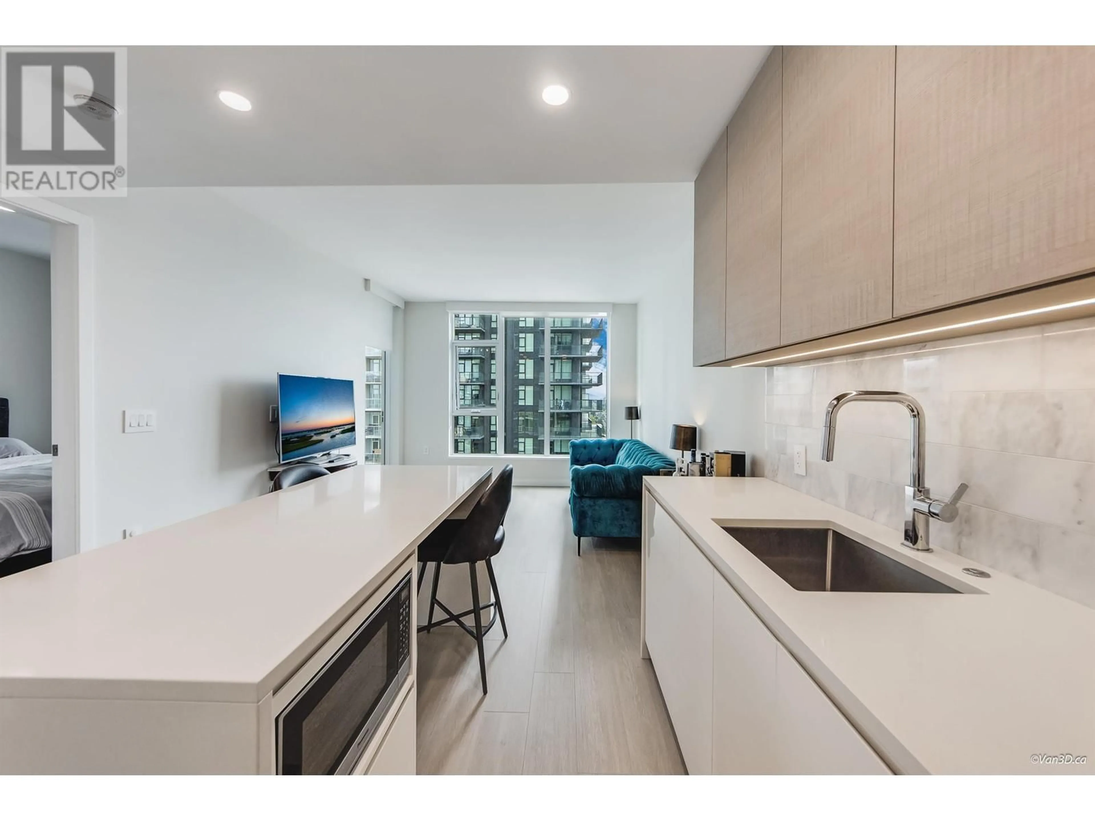 Open concept kitchen, unknown for 2604 - 4168 LOUGHEED HIGHWAY, Burnaby British Columbia V5C0N9