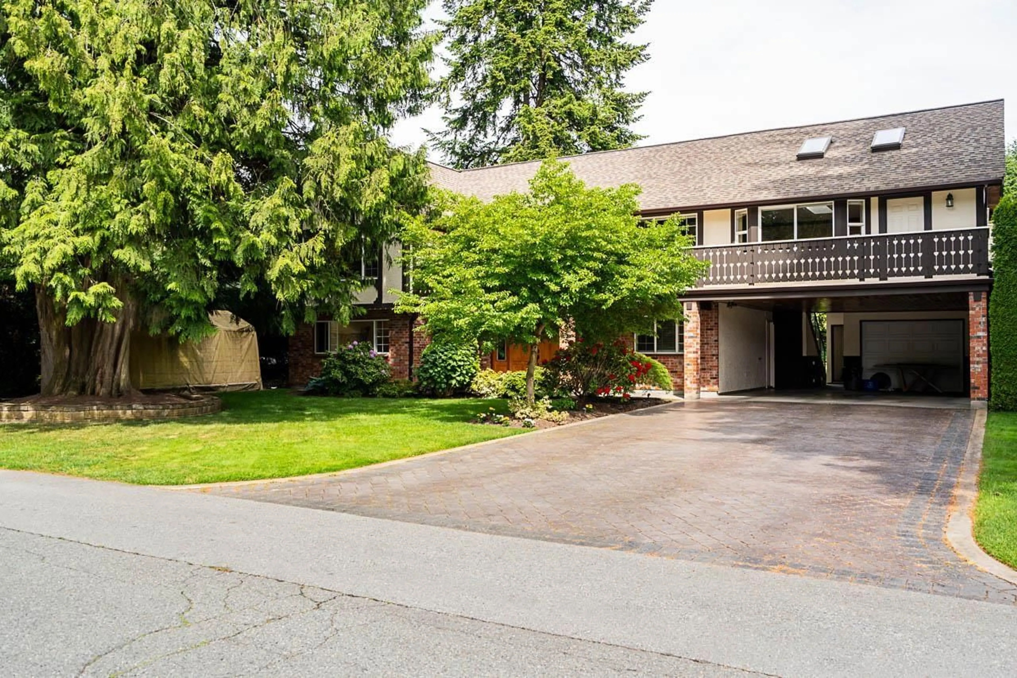 Patio, street for 5674 ABBEY, Delta British Columbia V4E1B8