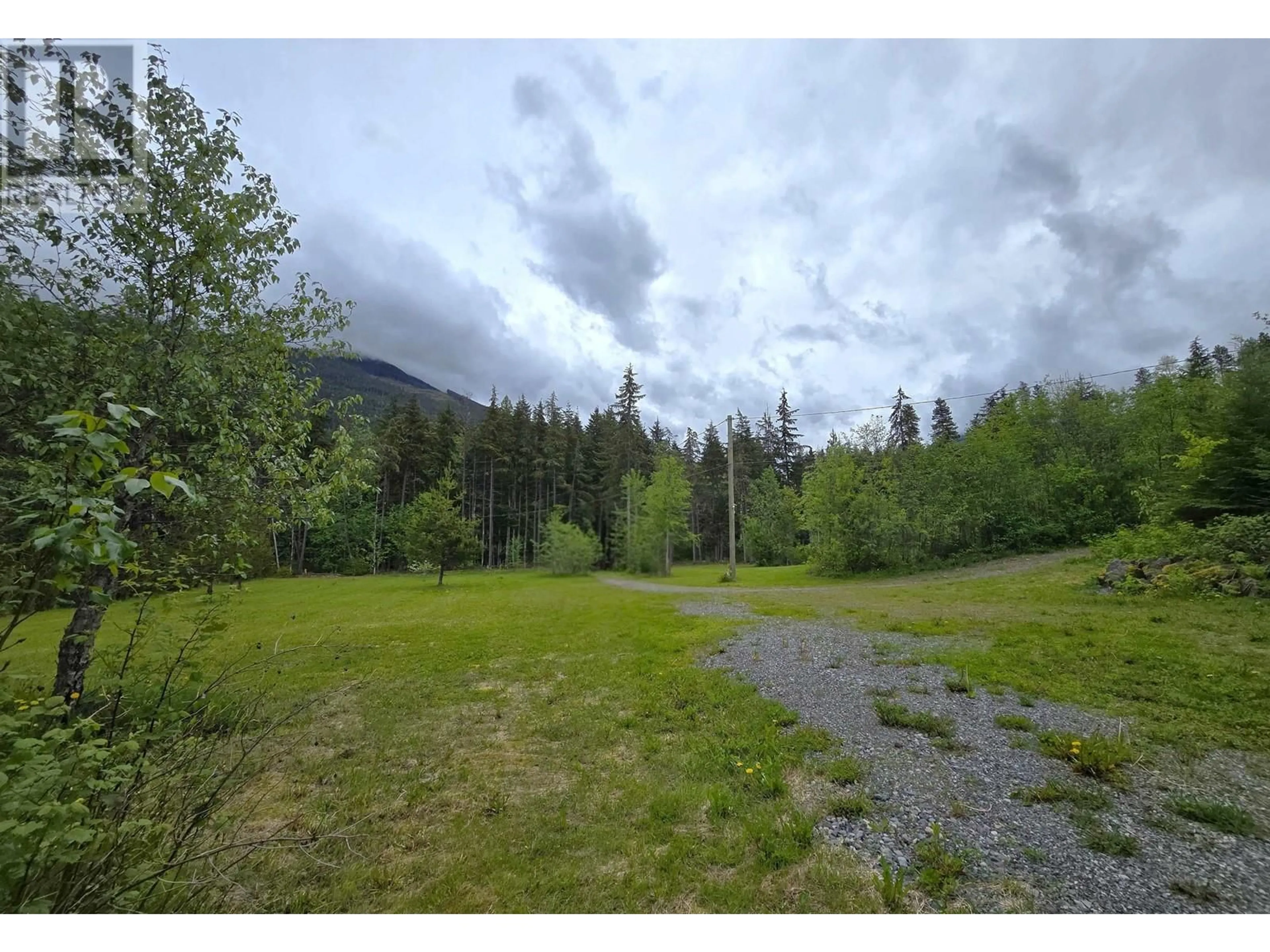 Blurry image for 5565 KLEANZA DRIVE, Terrace British Columbia V8G0A7