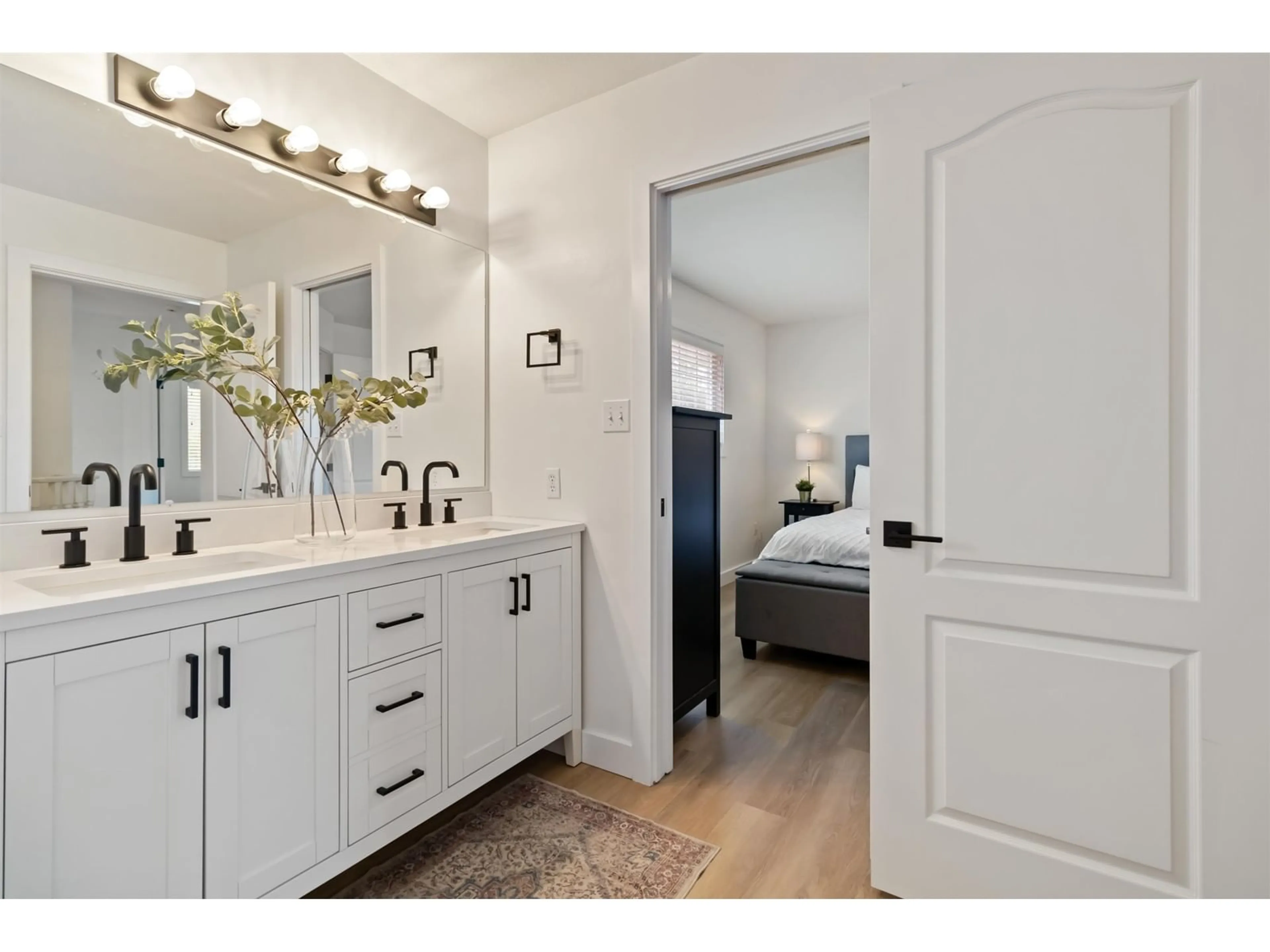 Contemporary bathroom, ceramic/tile floor for 73 - 45175 WELLS ROAD, Chilliwack British Columbia V2R3K7