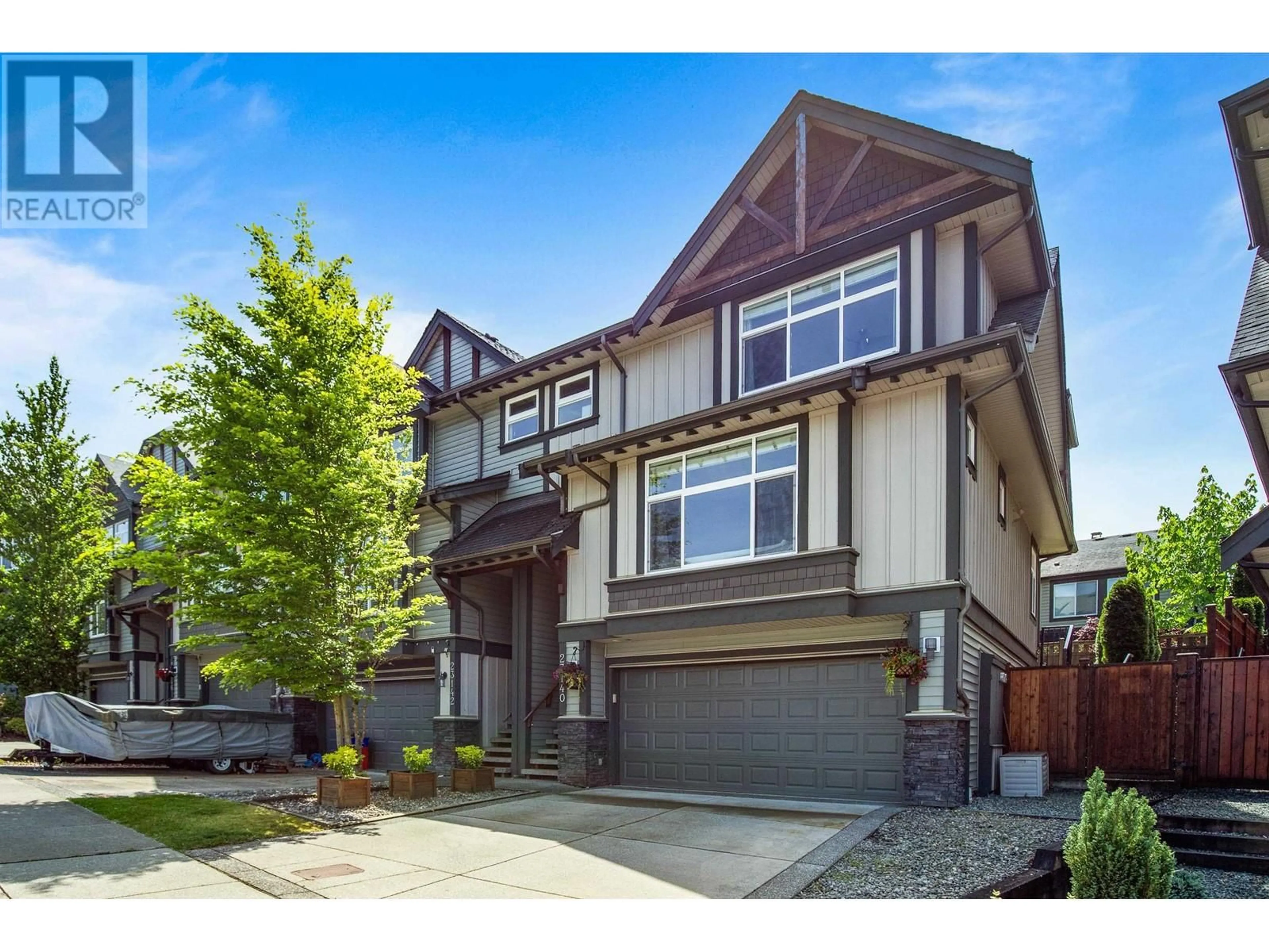Home with vinyl exterior material, street for 23140 GILBERT DRIVE, Maple Ridge British Columbia V4R0C3