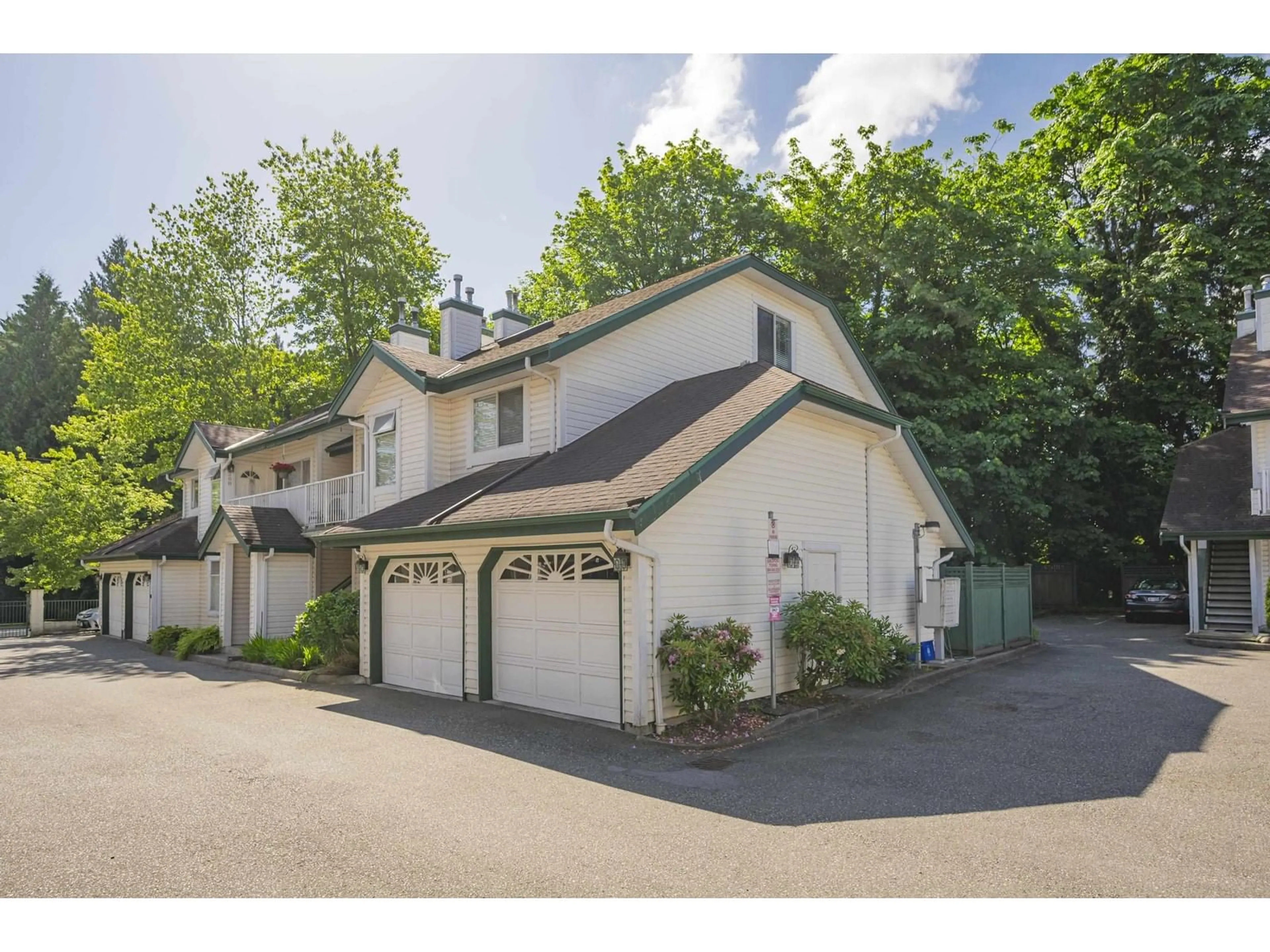 A pic from outside/outdoor area/front of a property/back of a property/a pic from drone, street for 109 - 10308 155A, Surrey British Columbia V3R4K5