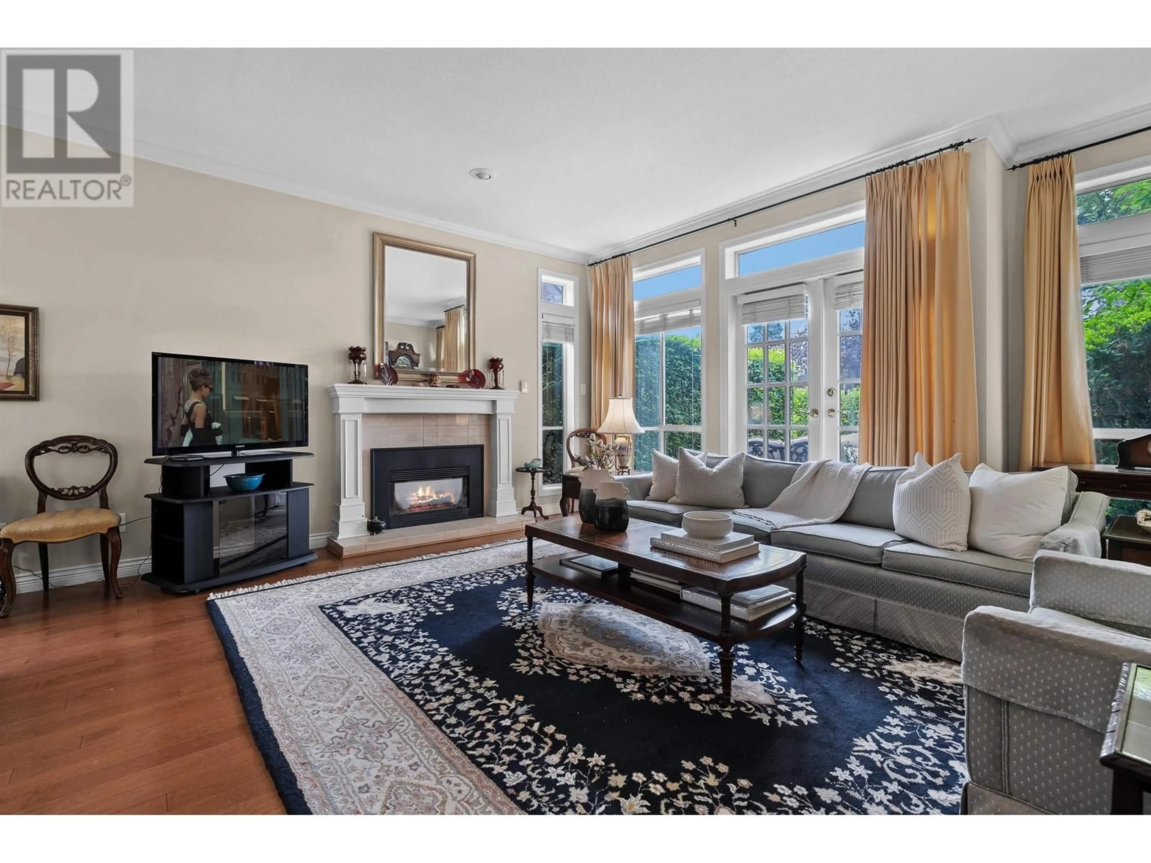 Living room with furniture, unknown for 670 26TH AVENUE, Vancouver British Columbia V5Z4H6