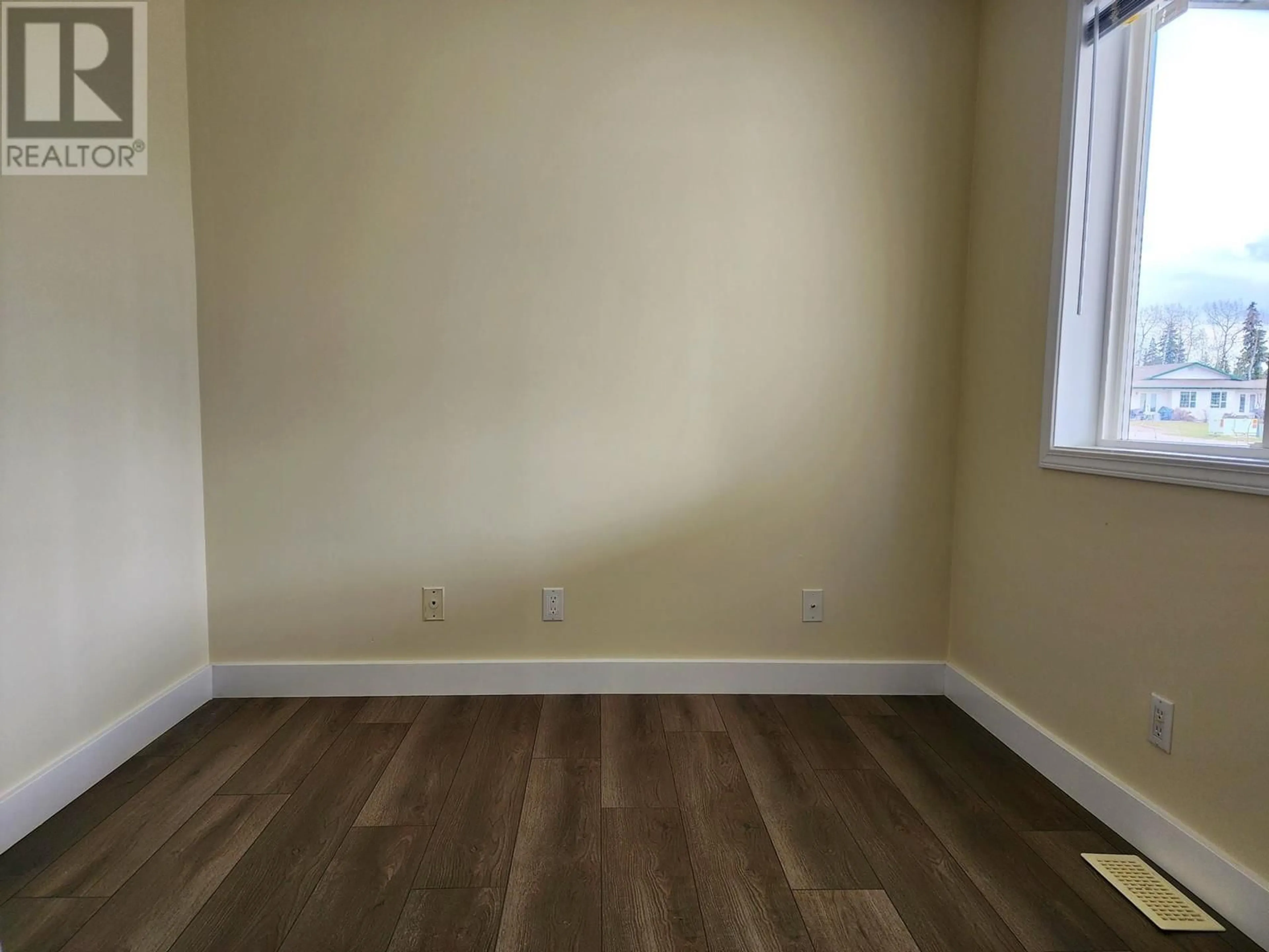 A pic of a room for 555 9TH AVENUE, Burns Lake British Columbia V0J1E0