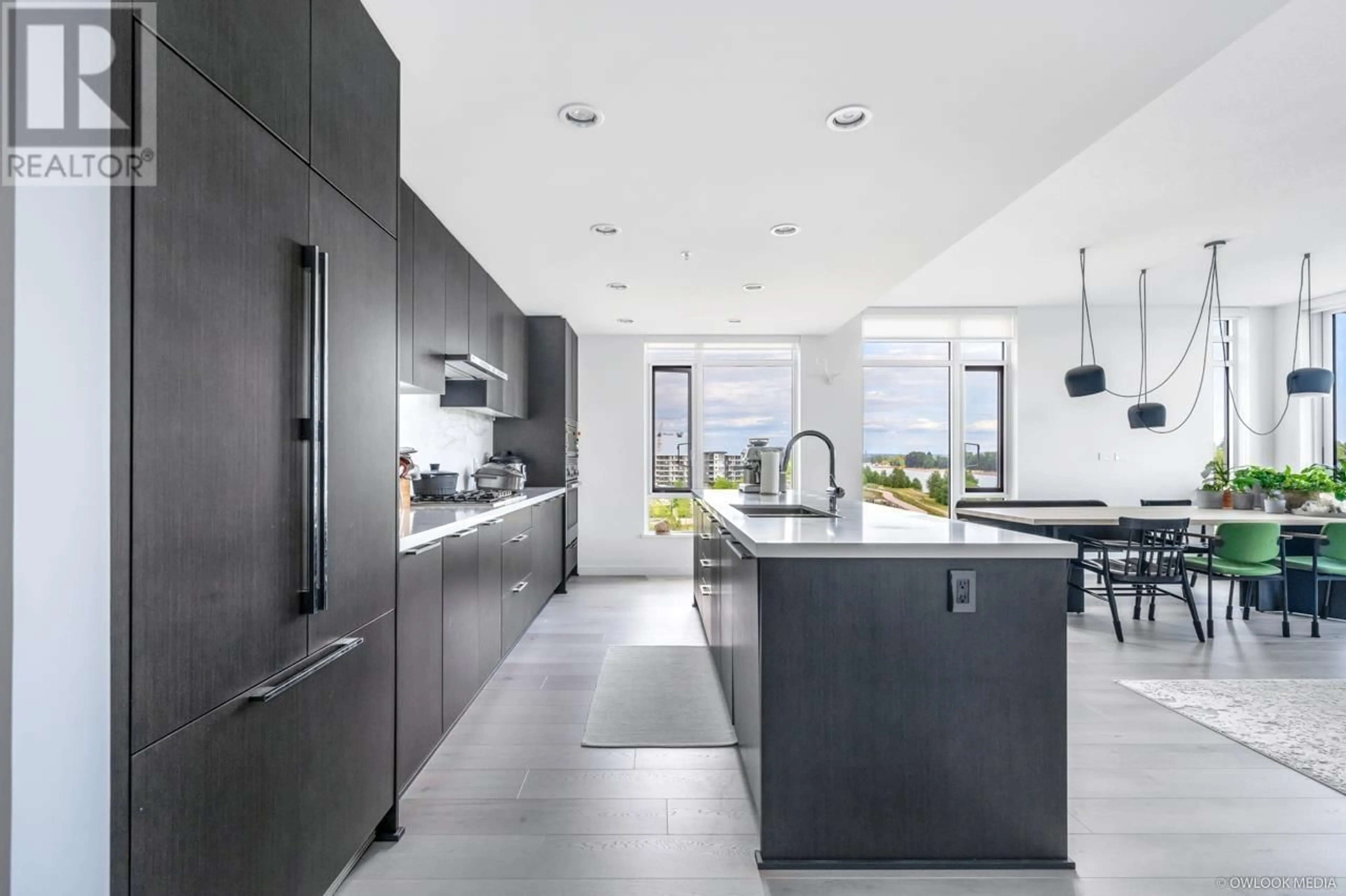 Contemporary kitchen, ceramic/tile floor for 605 - 3198 RIVERWALK AVENUE, Vancouver British Columbia V5S0E8