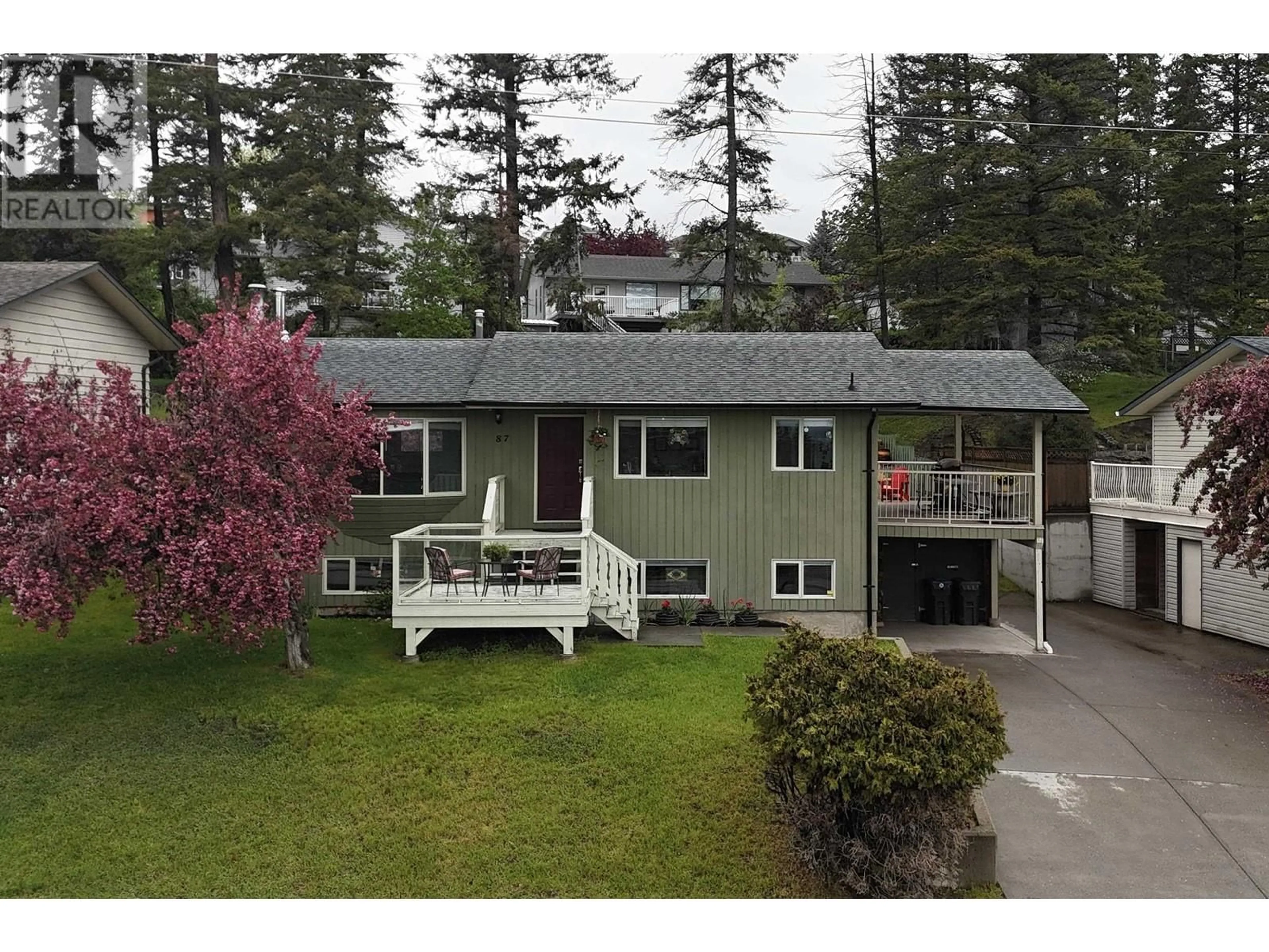 A pic from outside/outdoor area/front of a property/back of a property/a pic from drone, unknown for 87 WESTRIDGE DRIVE, Williams Lake British Columbia V2G5K3