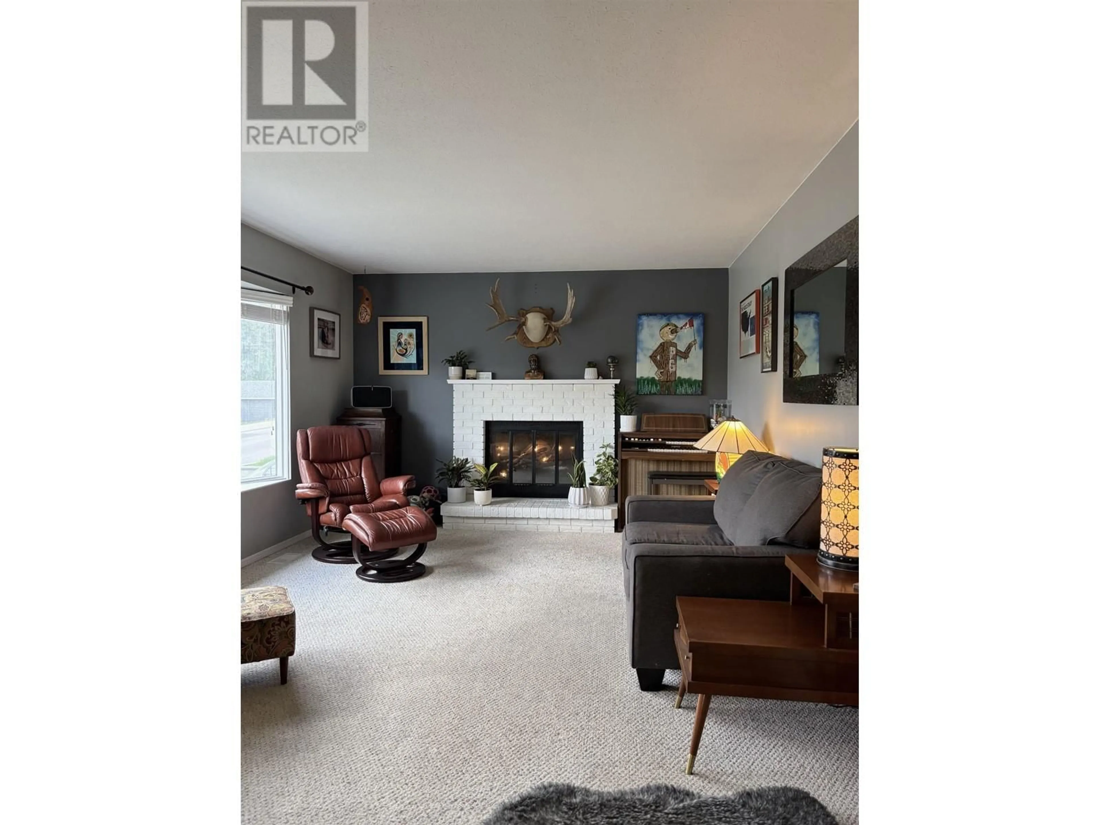Living room with furniture, unknown for 87 WESTRIDGE DRIVE, Williams Lake British Columbia V2G5K3