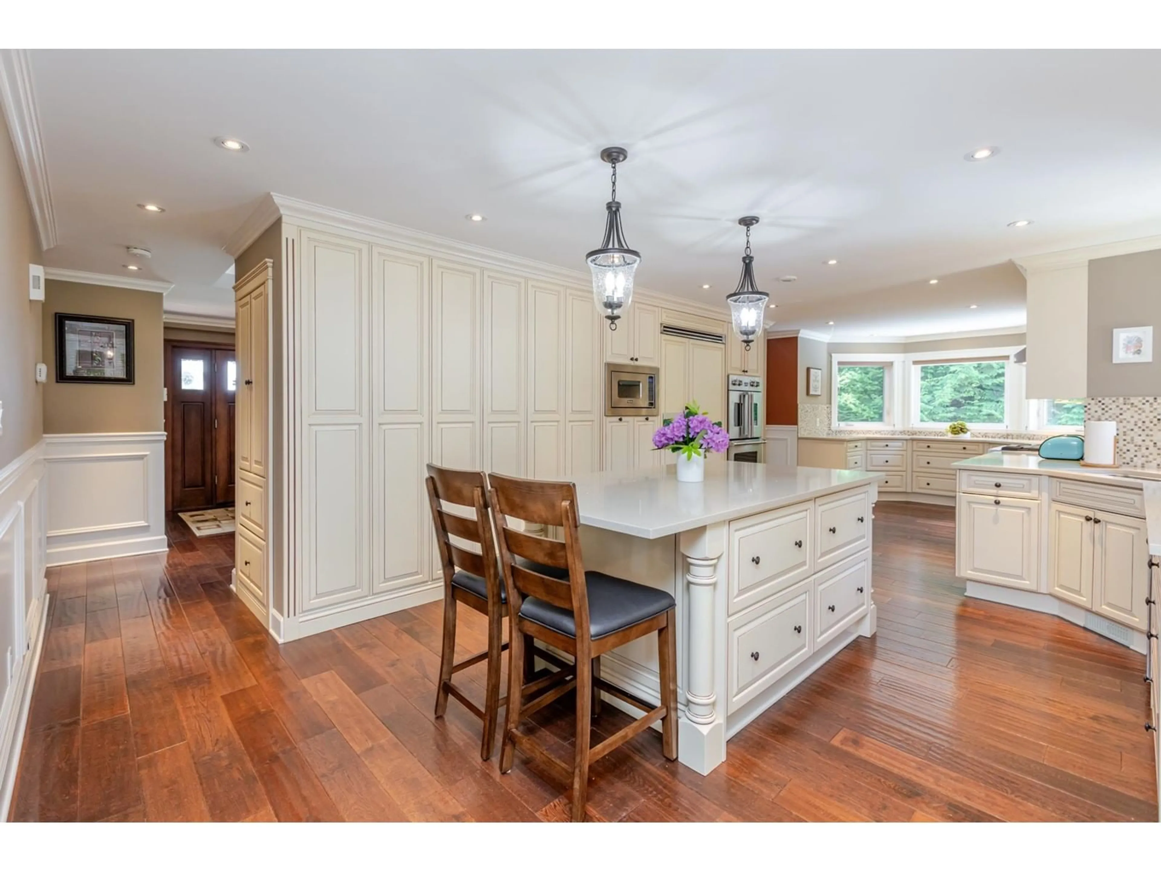 Open concept kitchen, unknown for 2073 183RD, Surrey British Columbia V3Z9W1
