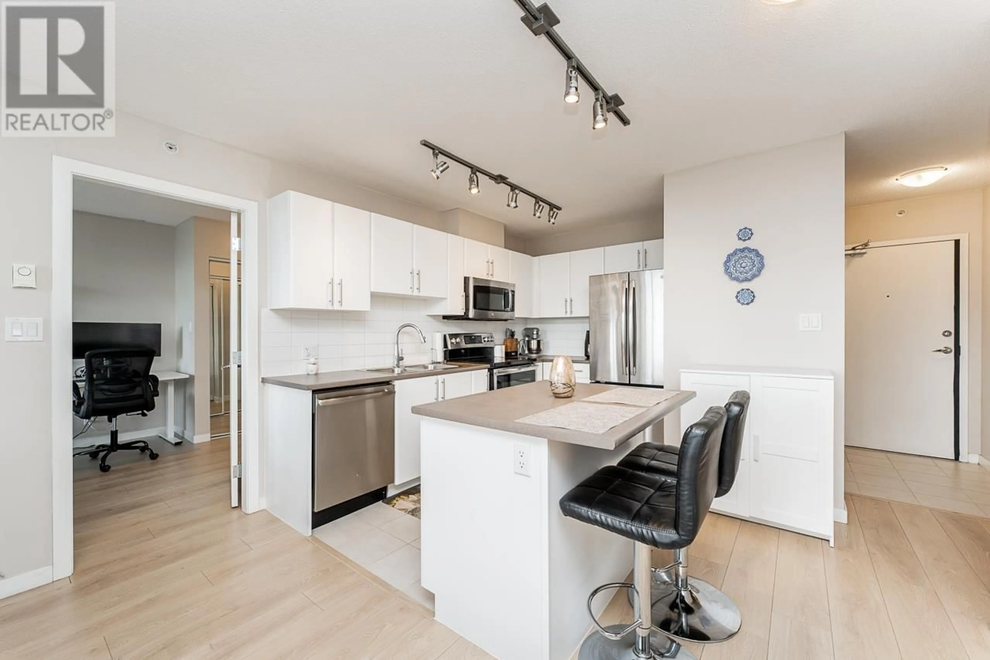 Open concept kitchen, unknown for 3603 - 1178 HEFFLEY CRESCENT, Coquitlam British Columbia V3B0A7