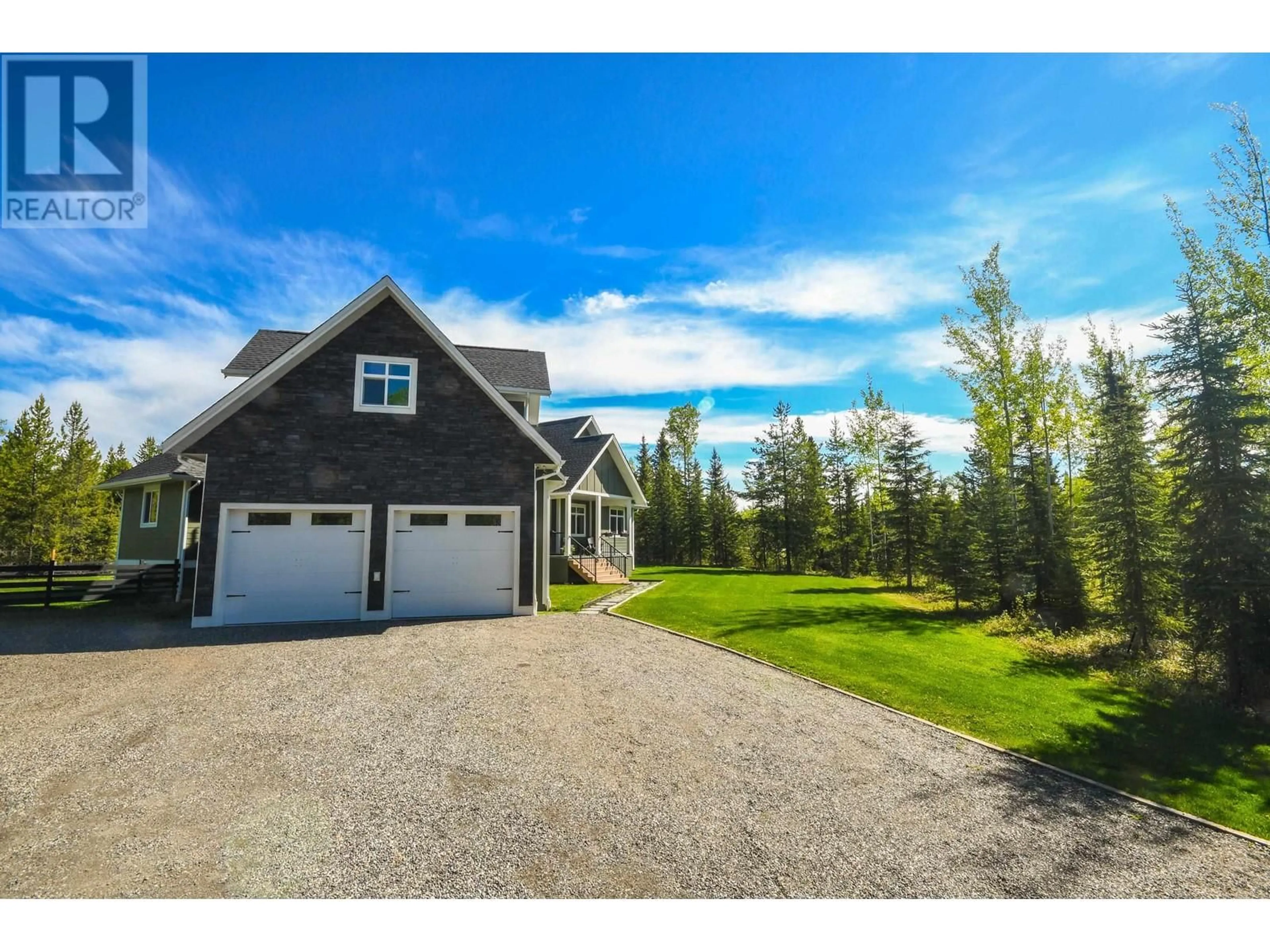 Indoor garage for 10370 PARK MEADOWS DRIVE, Prince George British Columbia V2N0H7