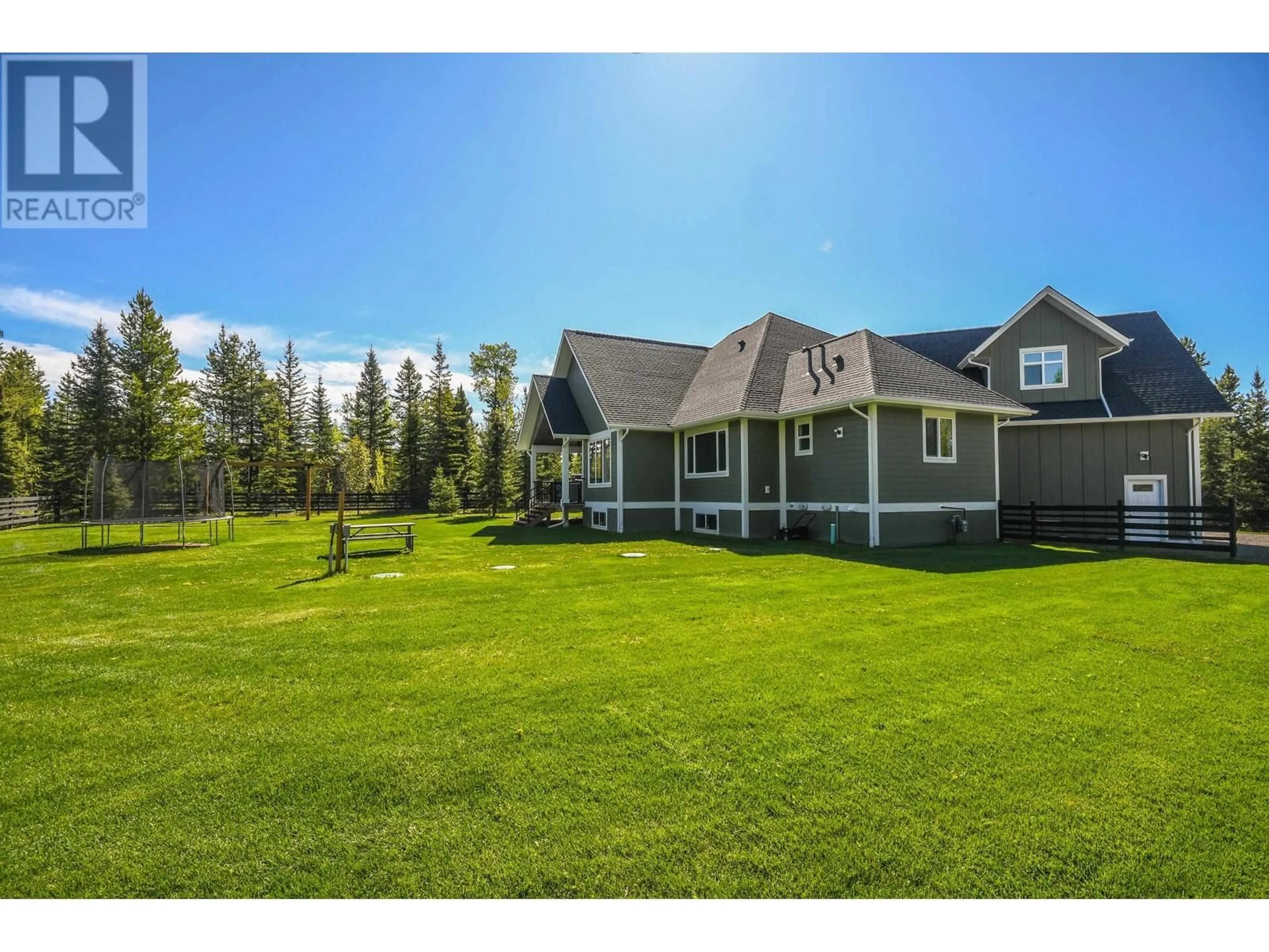 A pic from outside/outdoor area/front of a property/back of a property/a pic from drone, unknown for 10370 PARK MEADOWS DRIVE, Prince George British Columbia V2N0H7
