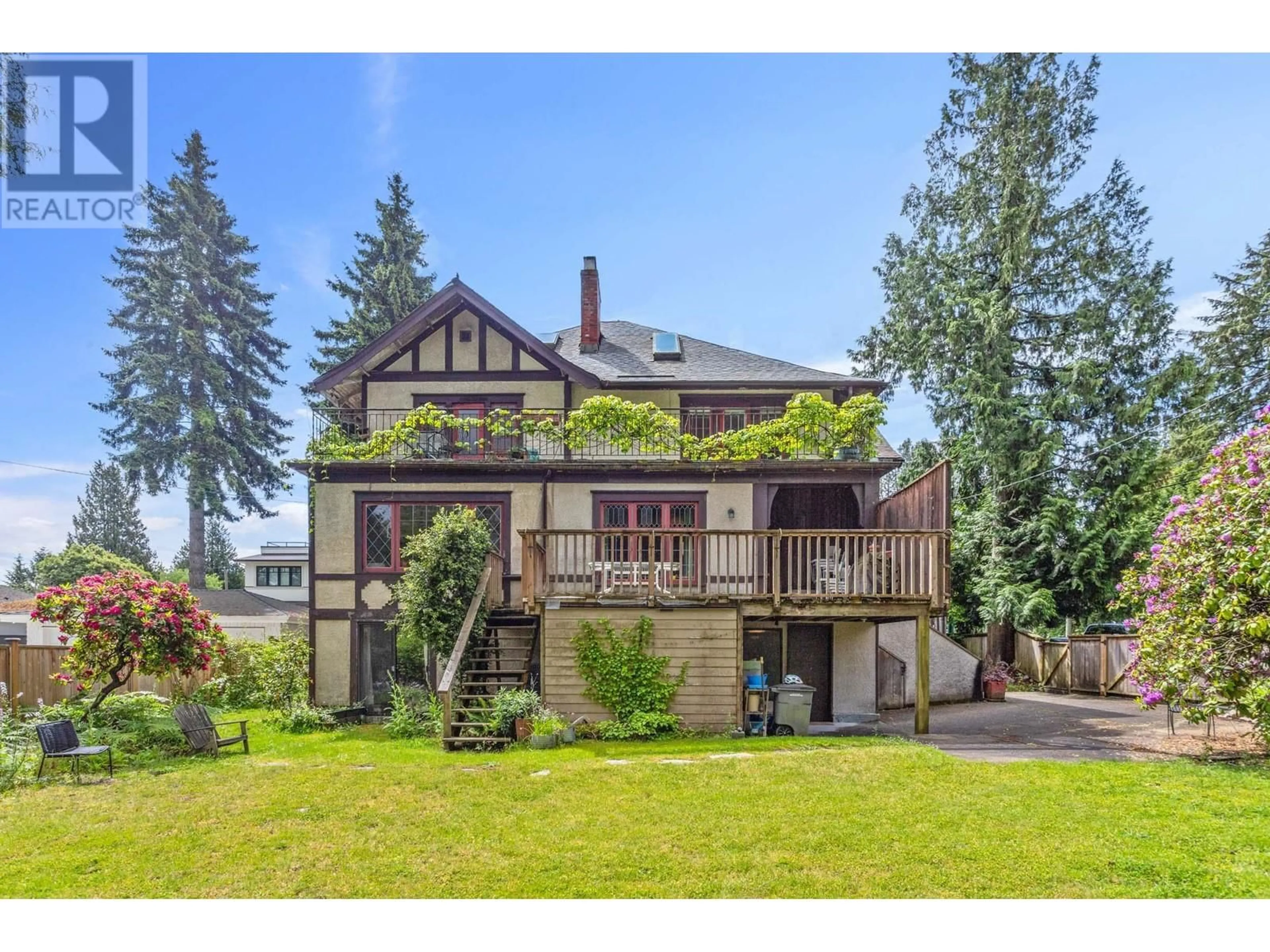 Unknown for 4698 4TH AVENUE, Vancouver British Columbia V6R1R5