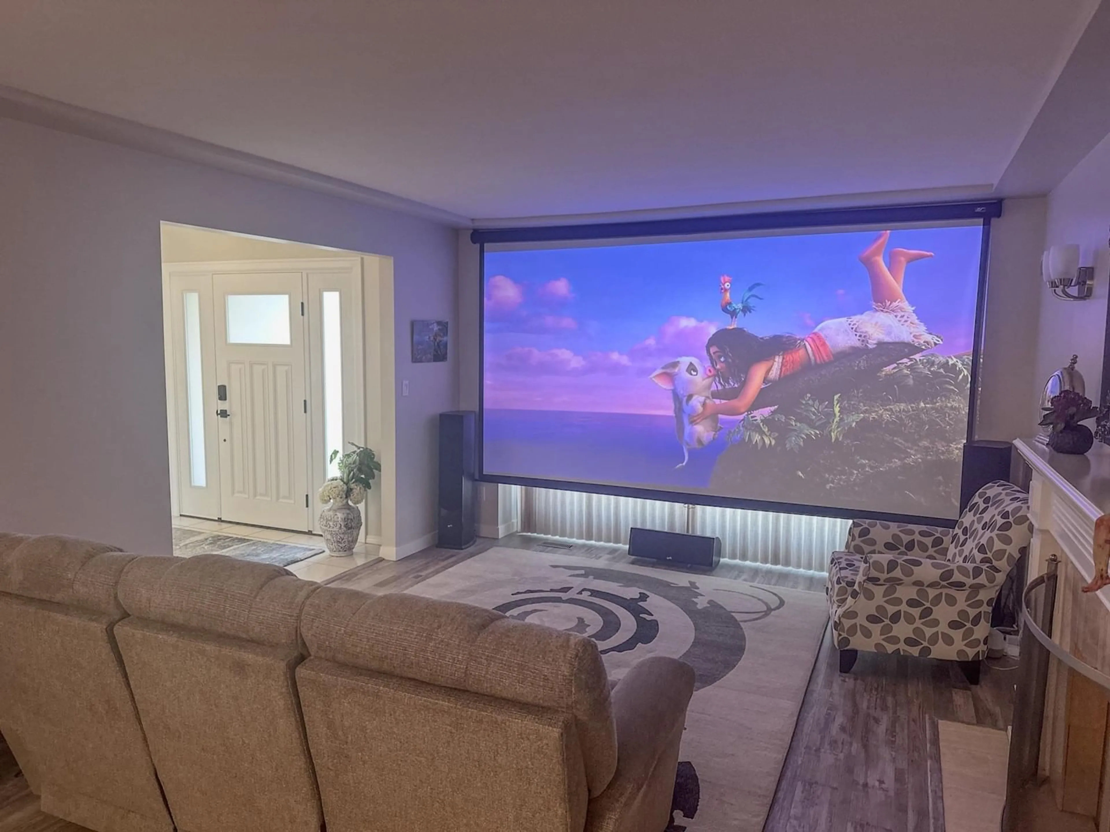 Home theater for 8598 142A, Surrey British Columbia V3W0S6