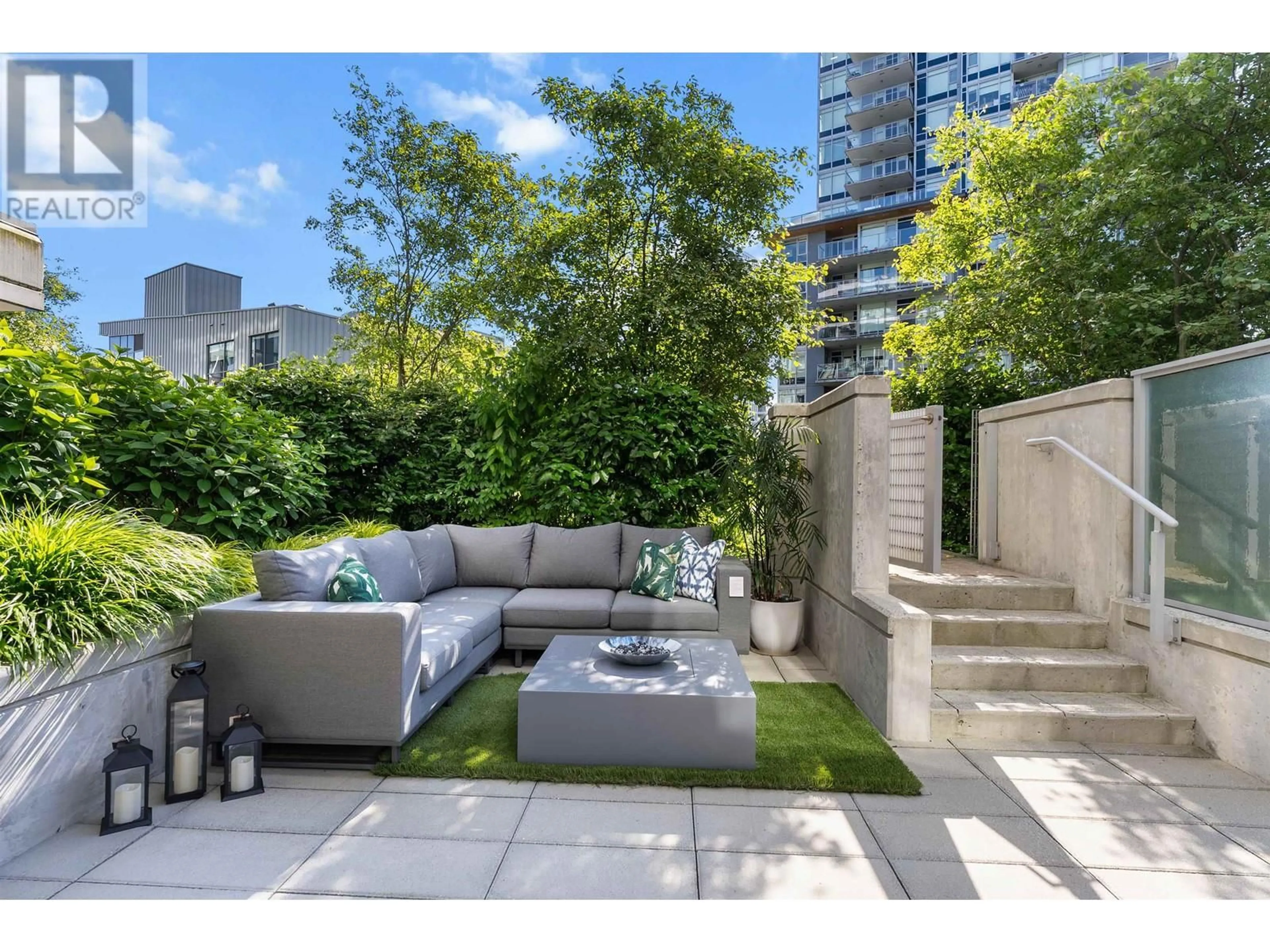 Patio, street for 205 - 3557 SAWMILL CRESCENT, Vancouver British Columbia V5S0E2