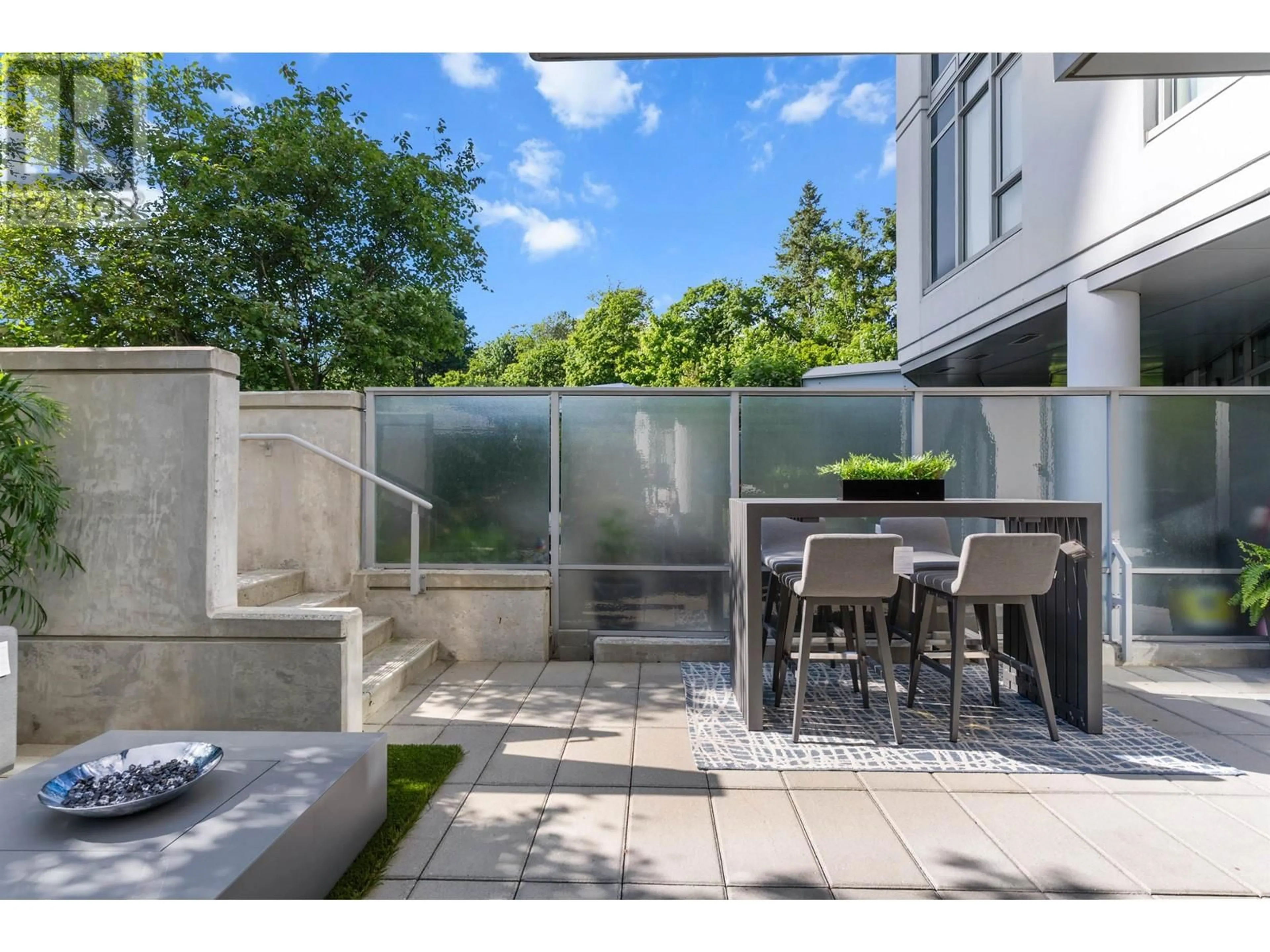 Patio, street for 205 - 3557 SAWMILL CRESCENT, Vancouver British Columbia V5S0E2