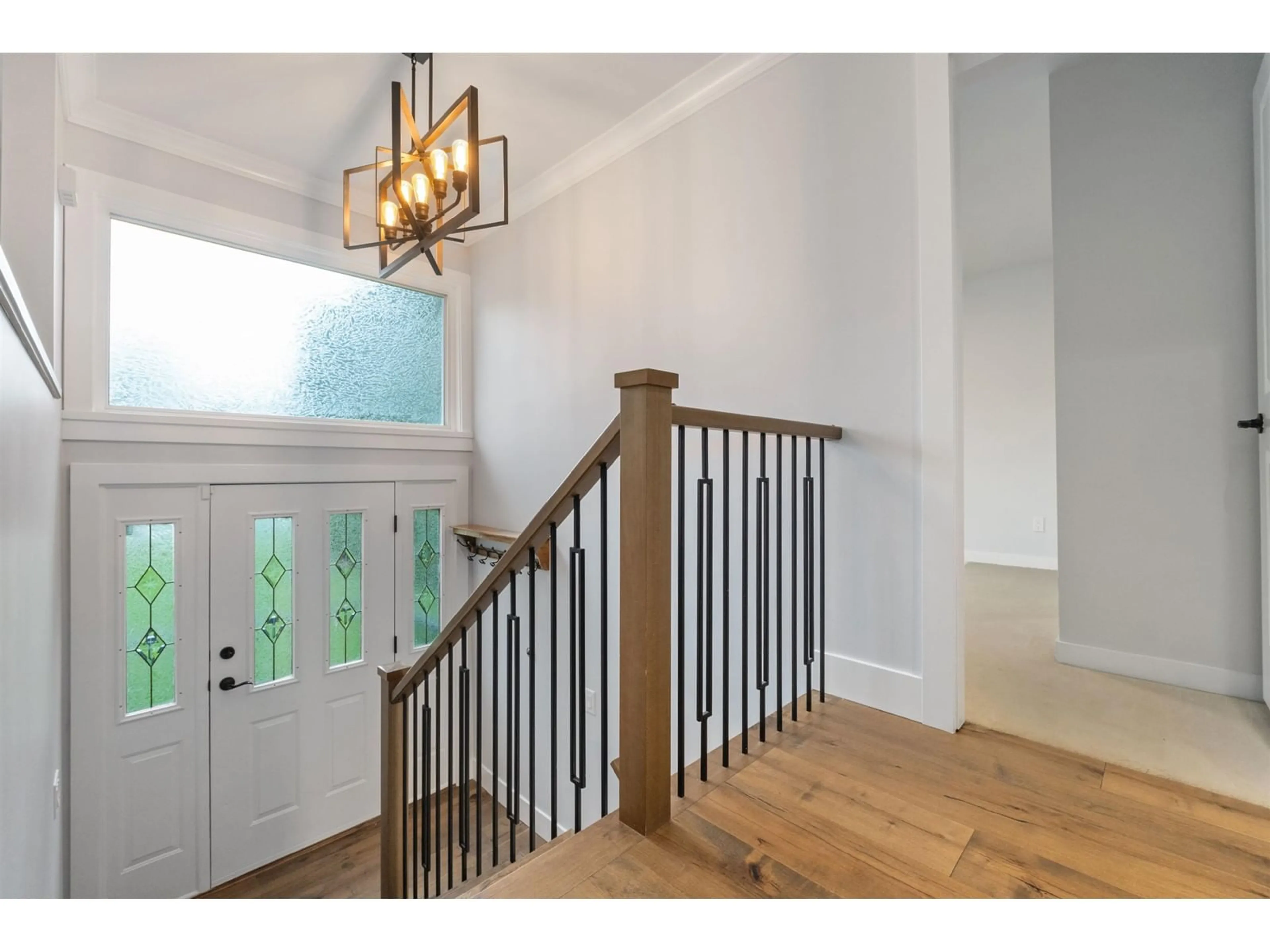 Indoor entryway for 4762 207A, Langley British Columbia V3A6N9