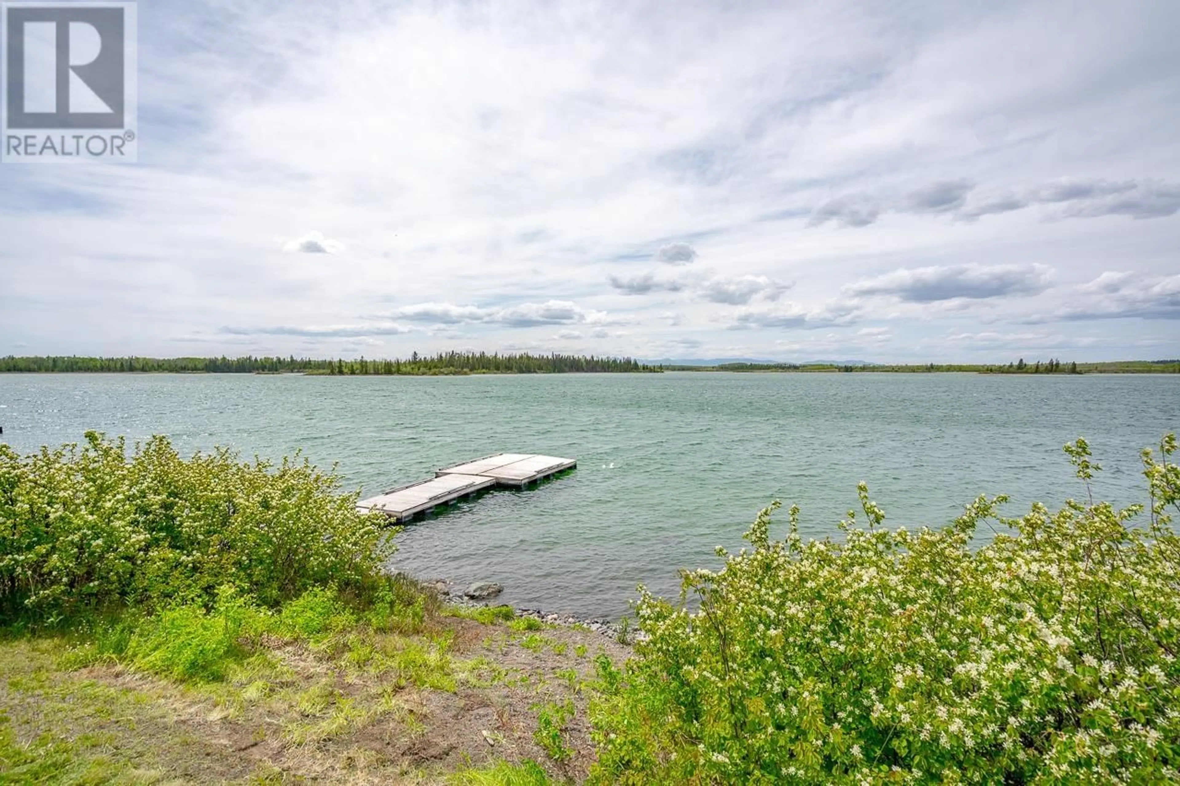 Blurry image for 21 POINT ROAD, Green Lake British Columbia V0K2K2