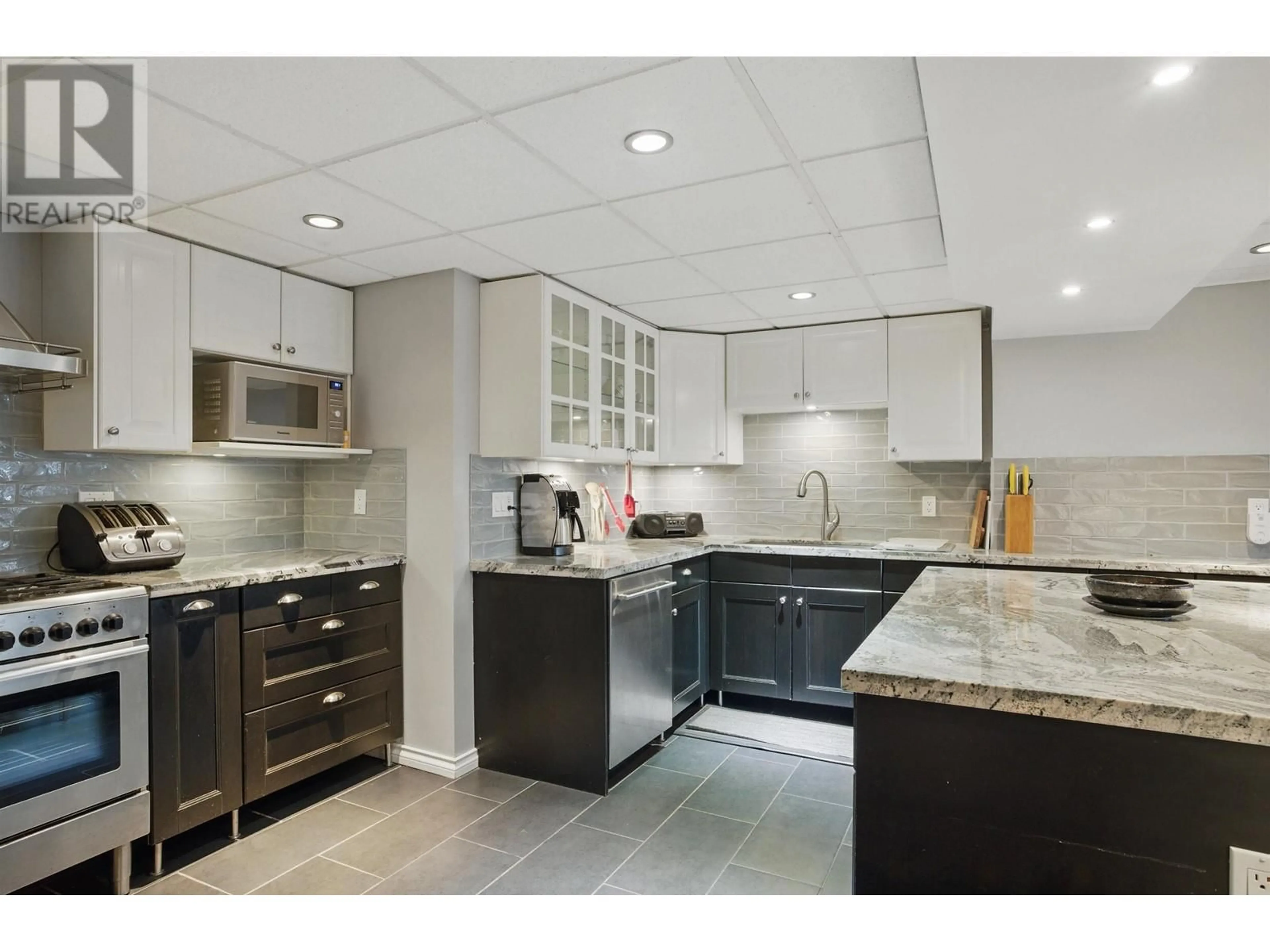 Unknown for 479 29TH STREET, North Vancouver British Columbia V7N1E2