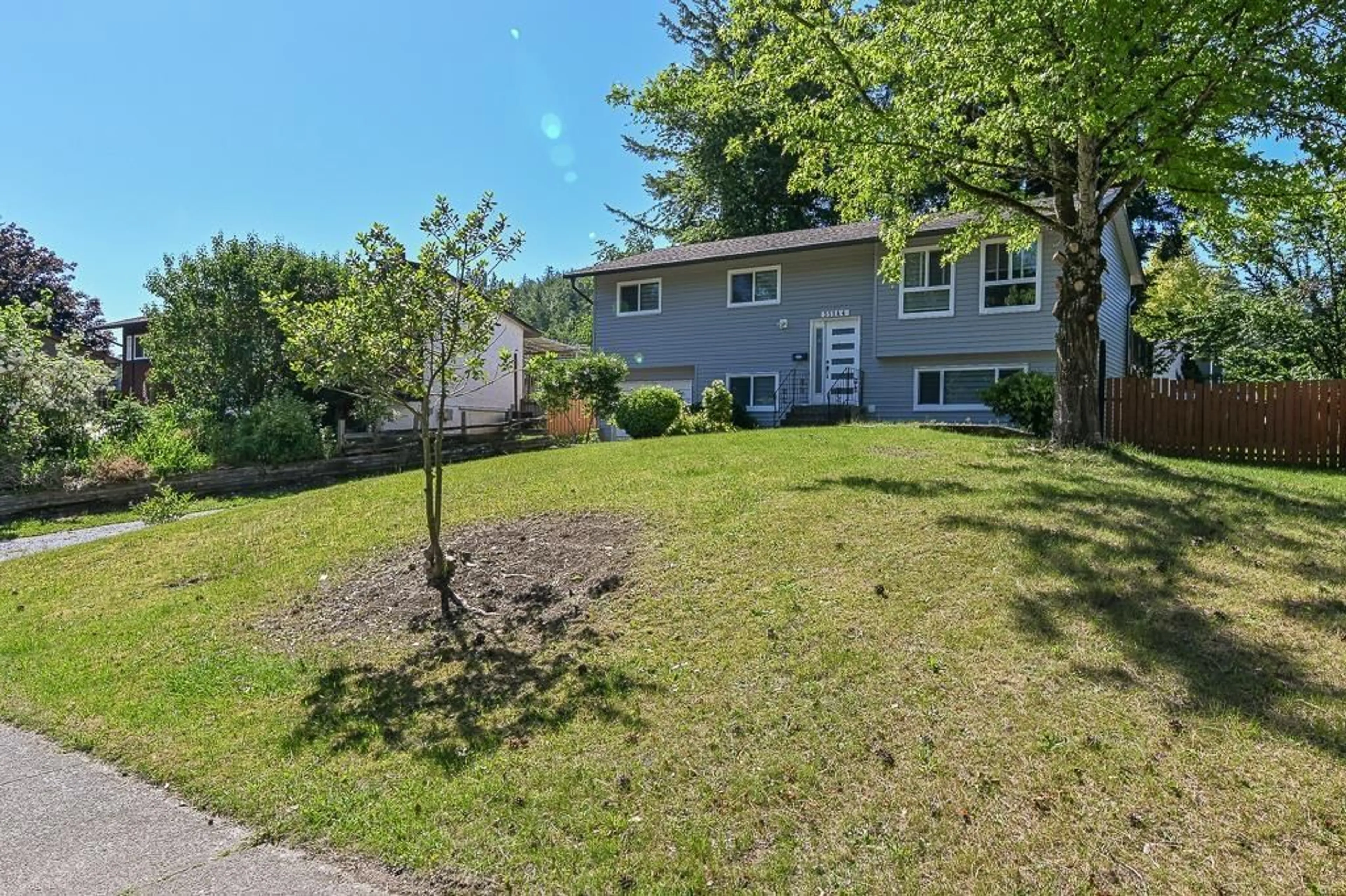 A pic from outside/outdoor area/front of a property/back of a property/a pic from drone, unknown for 35144 MORGAN, Abbotsford British Columbia V2S5T7