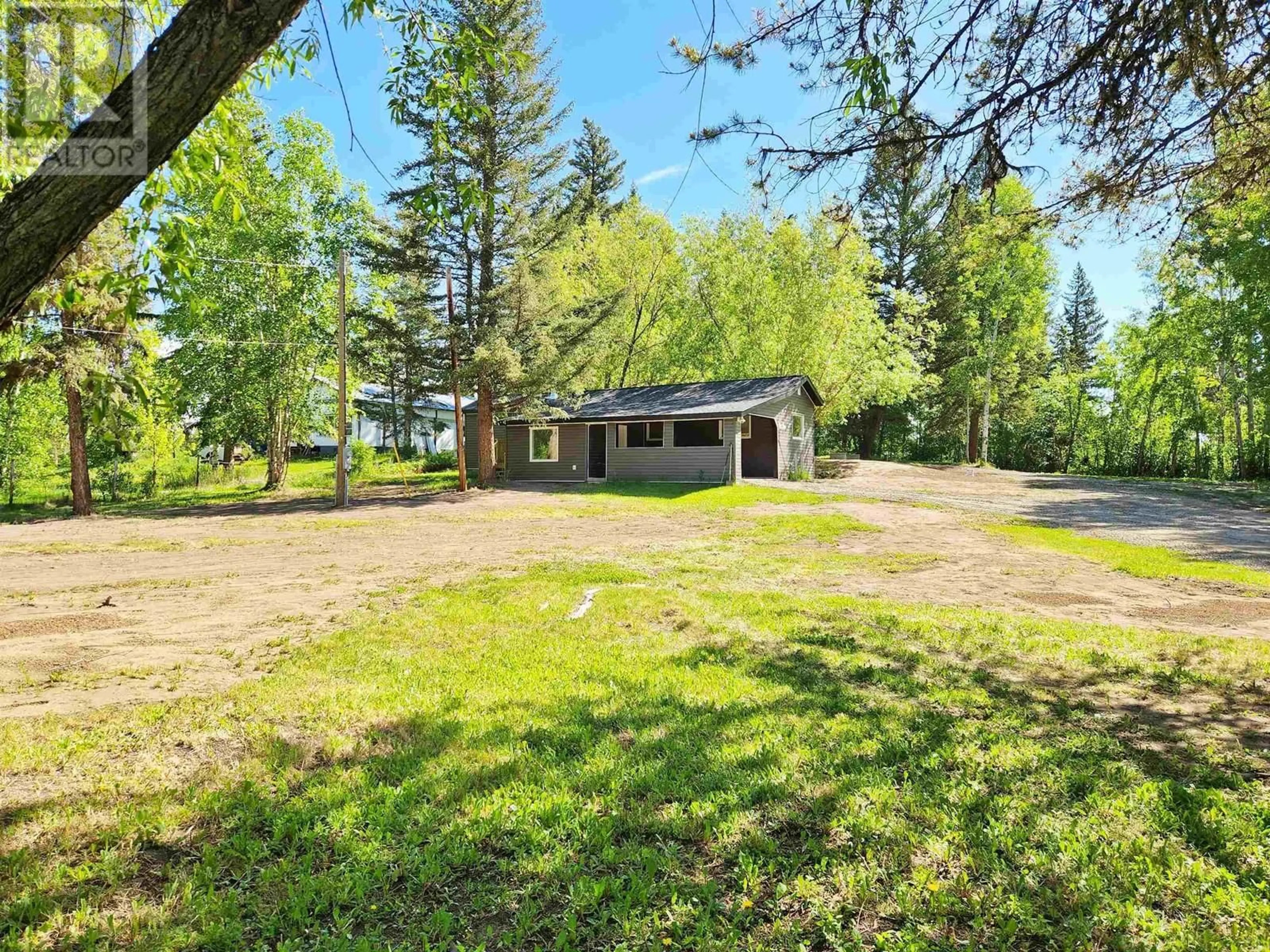 A pic from outside/outdoor area/front of a property/back of a property/a pic from drone, unknown for 3123 KEITH ROAD, Quesnel British Columbia V2J6K6