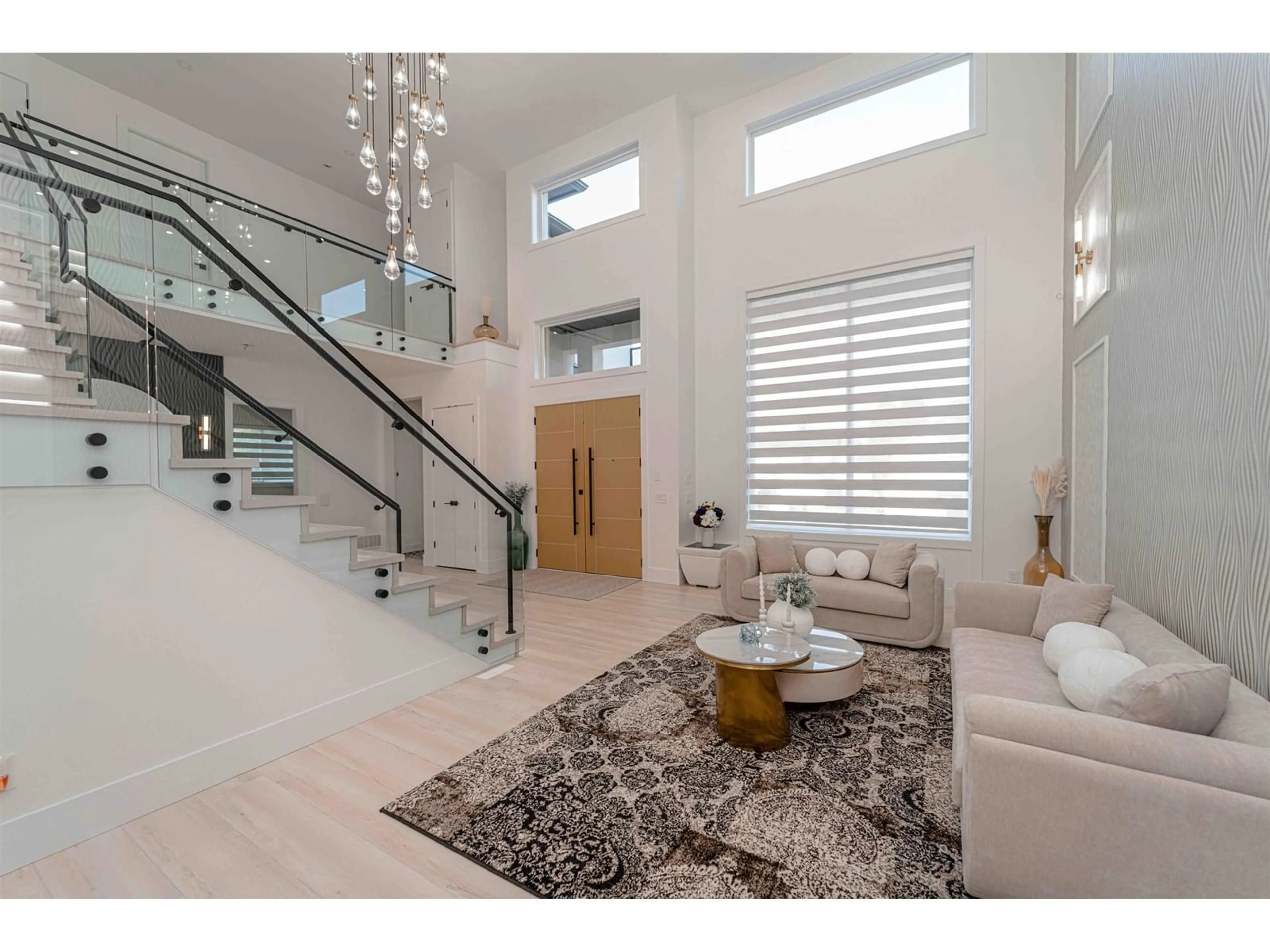 Unknown for 2351 LOBBAN, Abbotsford British Columbia V2S3W2