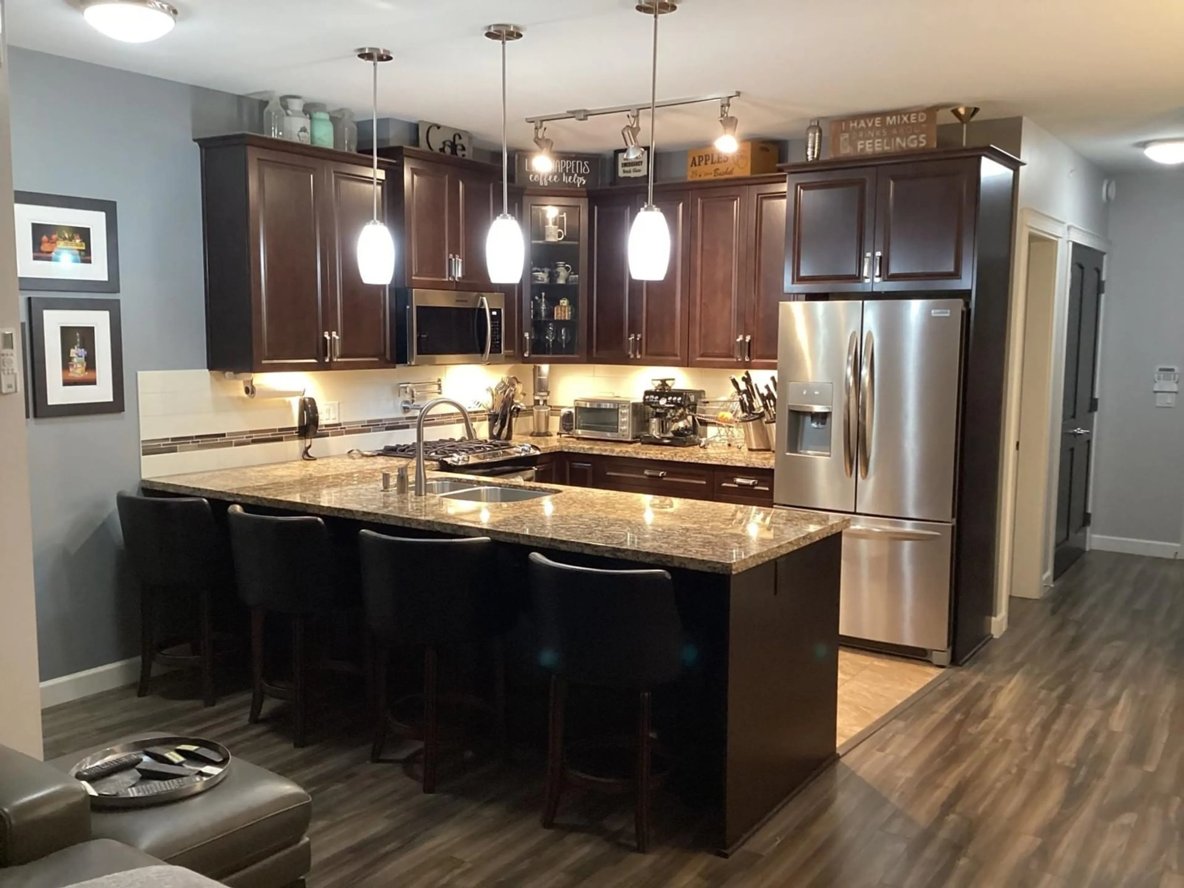 Open concept kitchen, unknown for B519 - 8218 207A, Langley British Columbia V2Y0Y1