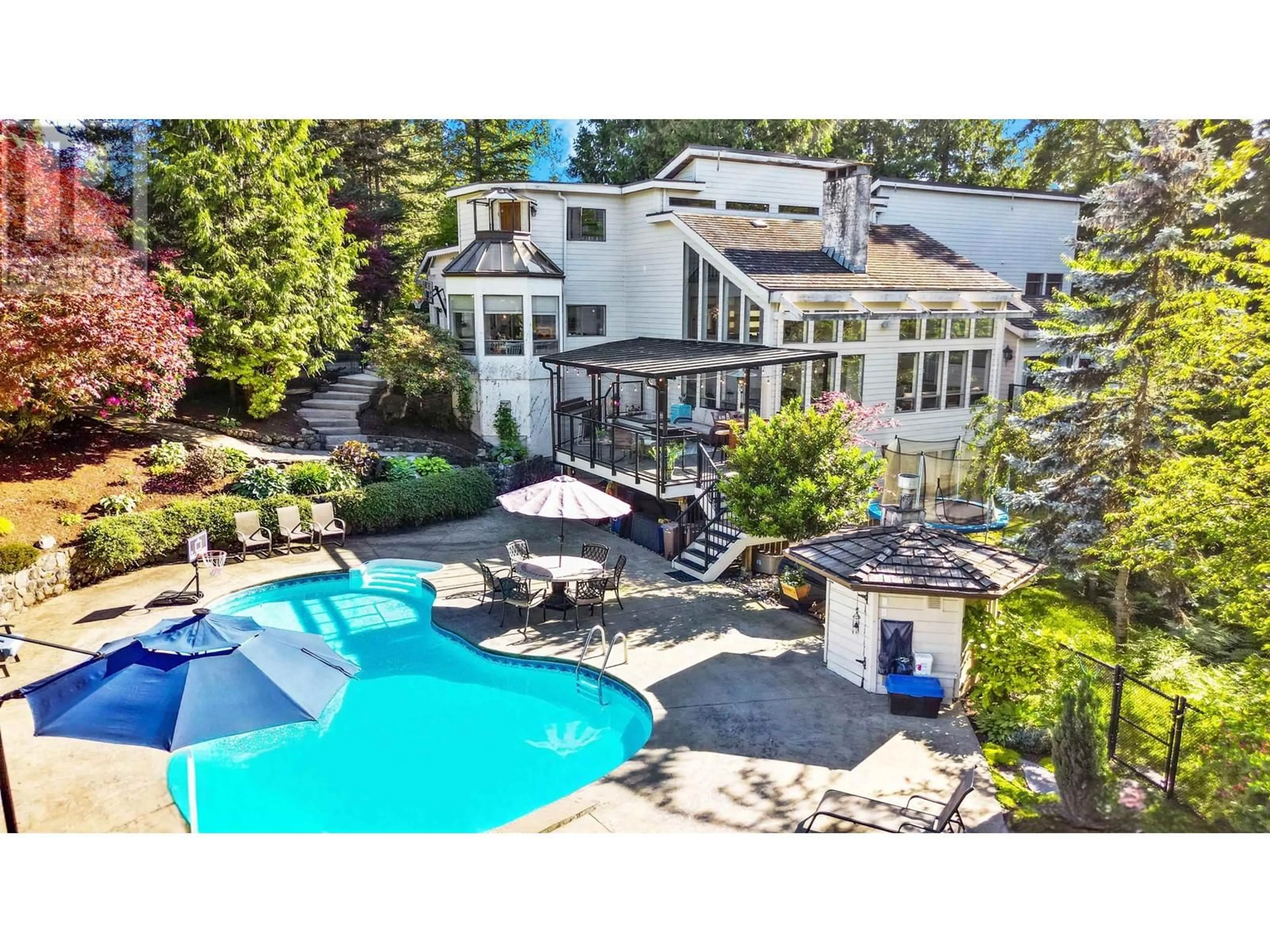 A pic from outside/outdoor area/front of a property/back of a property/a pic from drone, water/lake/river/ocean view for 24325 126 AVENUE, Maple Ridge British Columbia V4R1M2