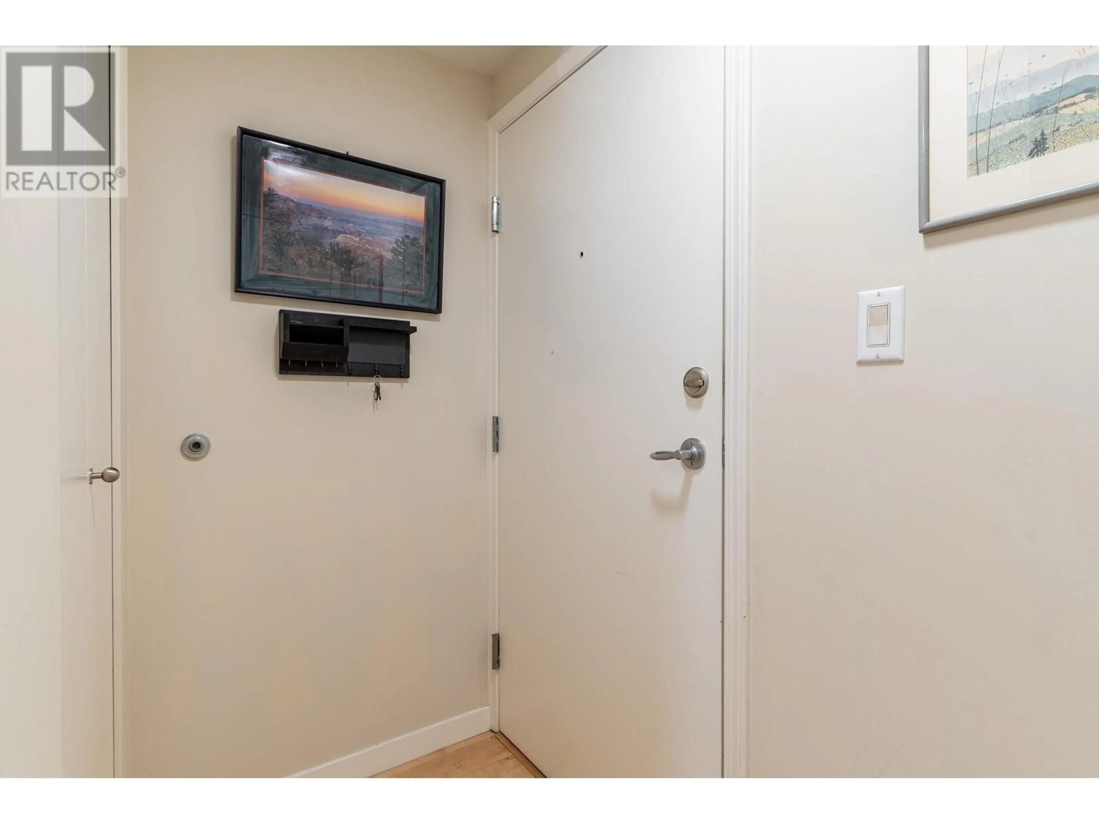 Unknown for 411 - 1367 ALBERNI STREET, Vancouver British Columbia V6E4R9