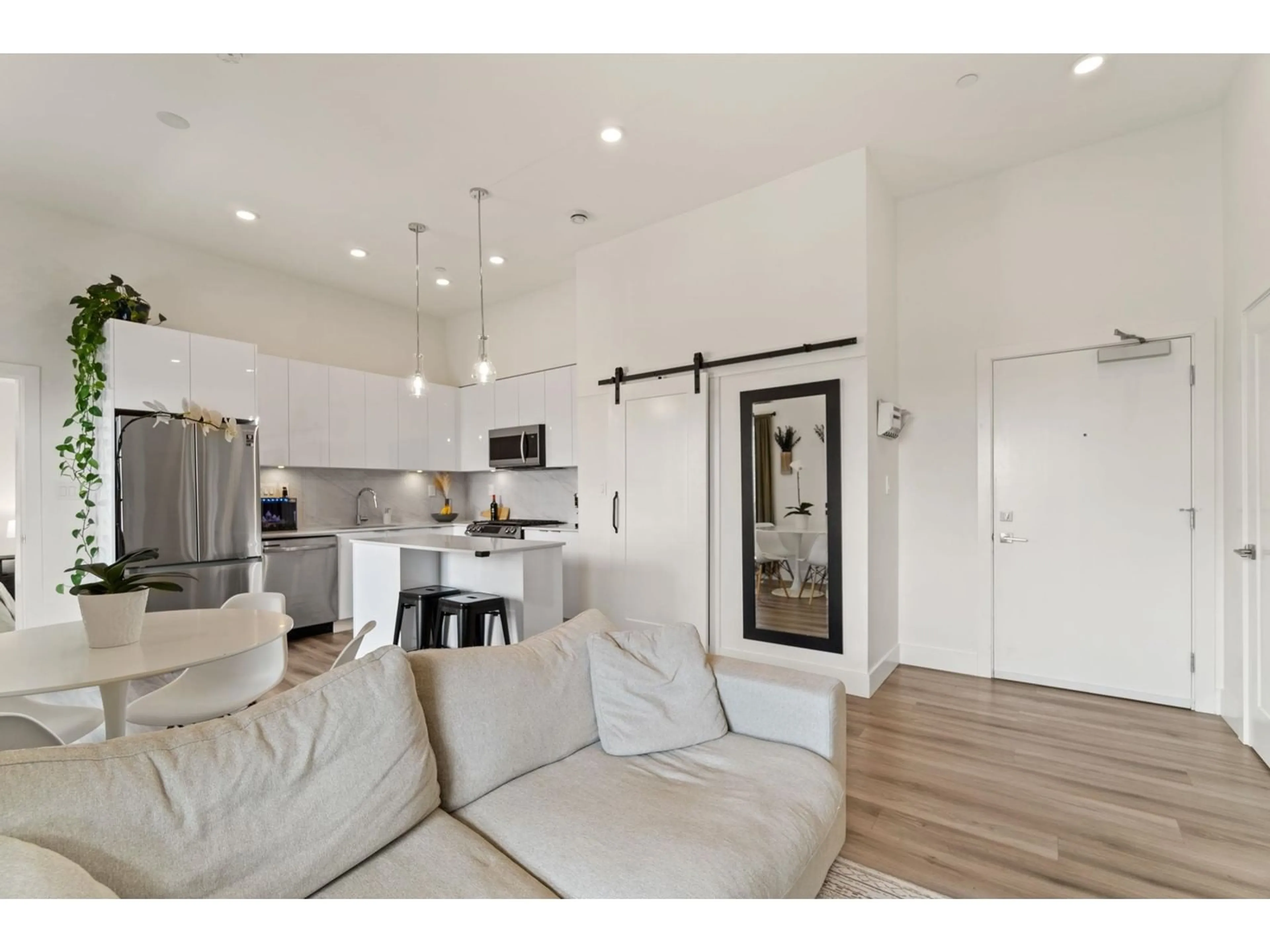 Open concept kitchen, unknown for B602 - 8447 202, Langley British Columbia V2Y2B7