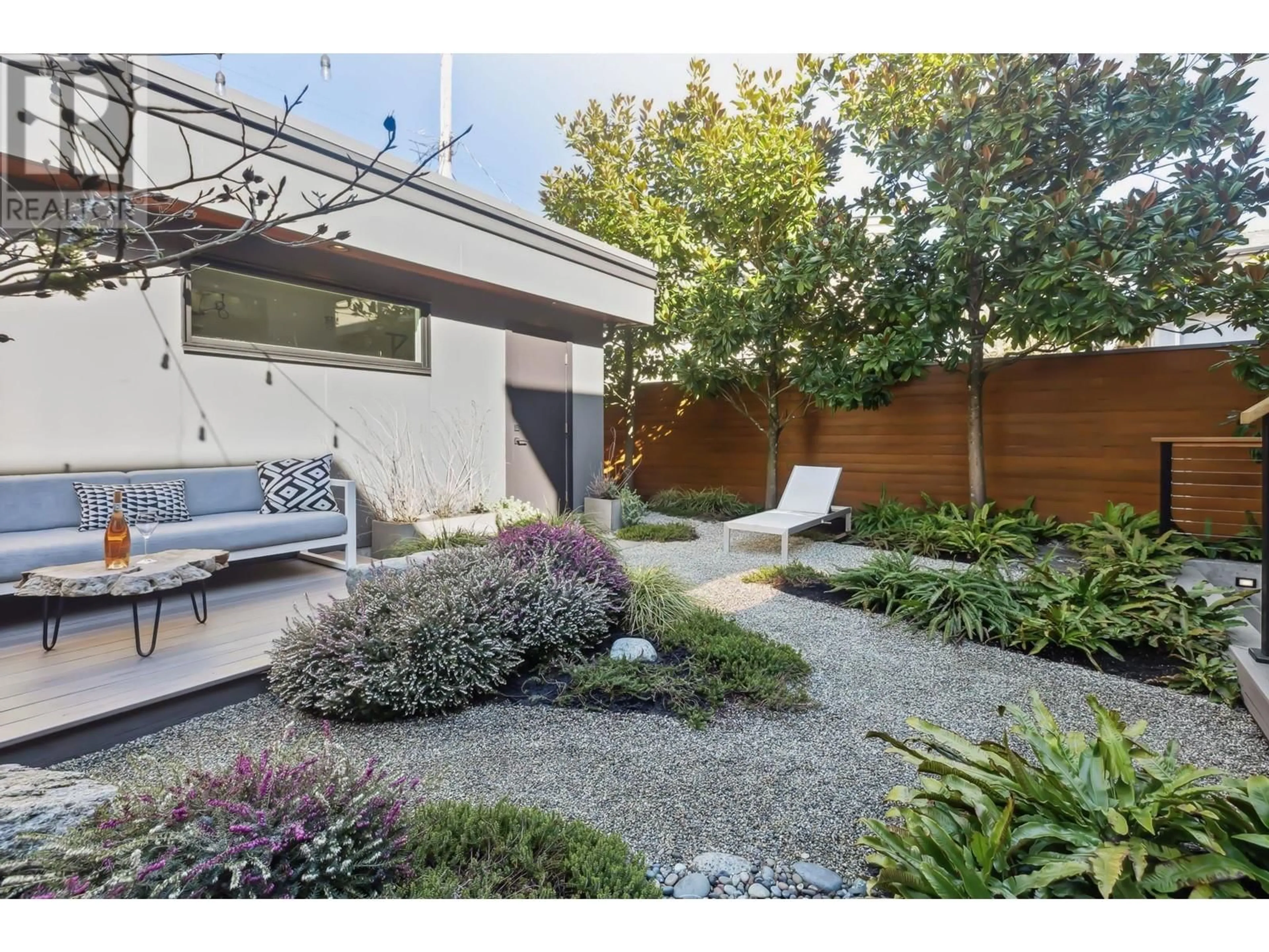 Patio, street for 3963 20TH AVENUE, Vancouver British Columbia V6S1G3