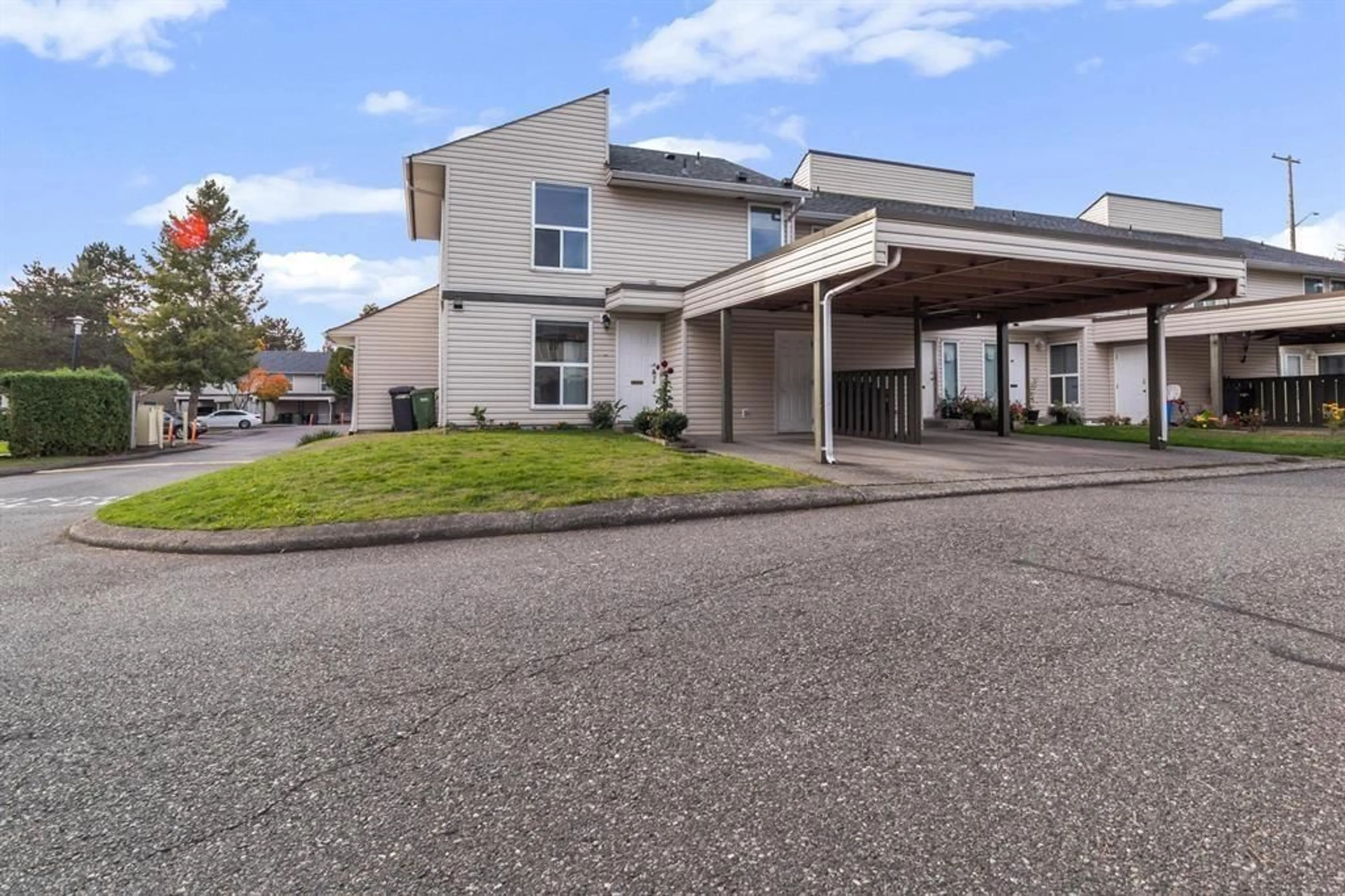 Unknown for 153 - 32550 MACLURE, Abbotsford British Columbia V2T4N3