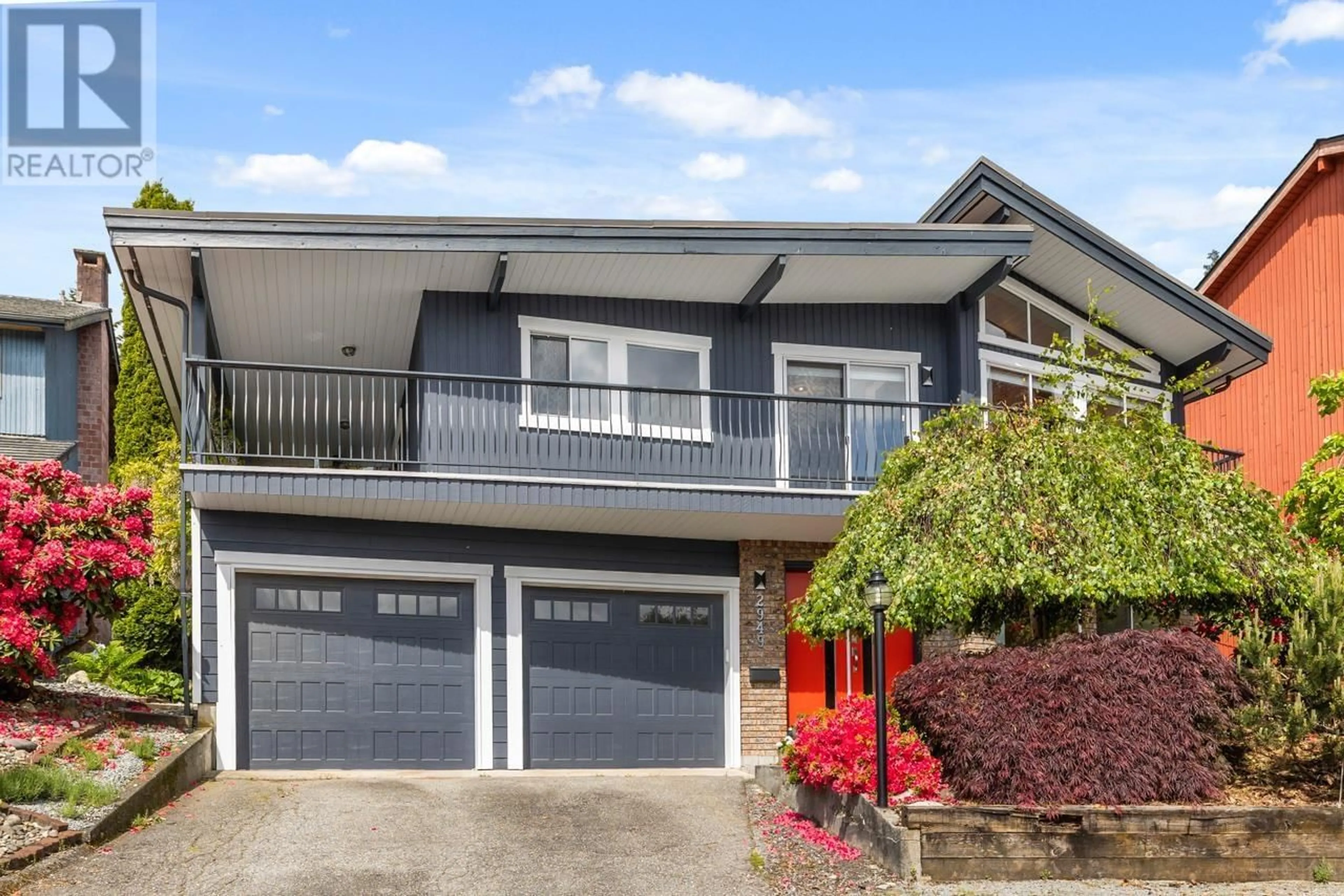 Home with vinyl exterior material, street for 2949 WICKHAM DRIVE, Coquitlam British Columbia V3C4N5
