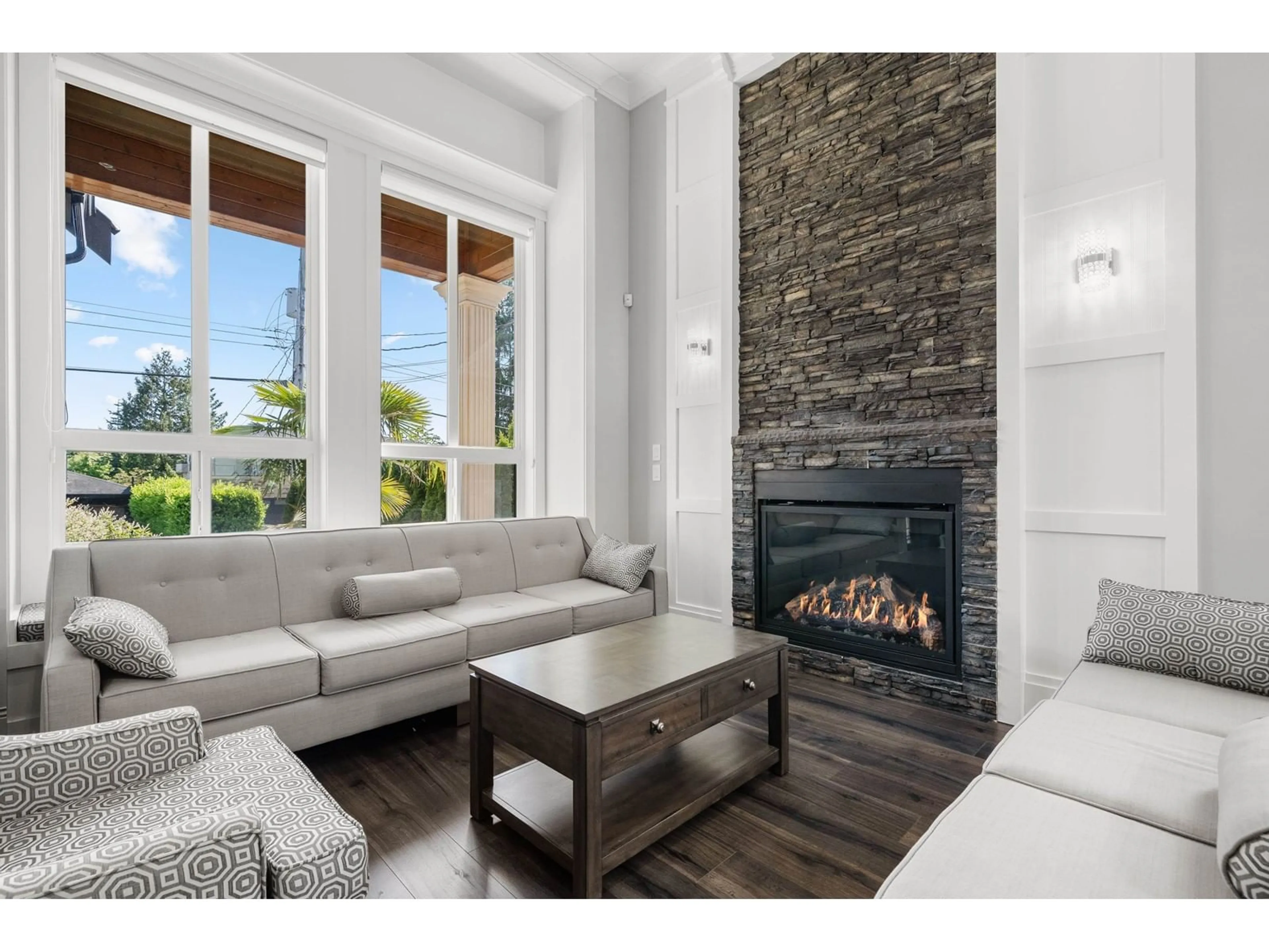 Living room with furniture, unknown for 11583 76, Delta British Columbia V4C1K7
