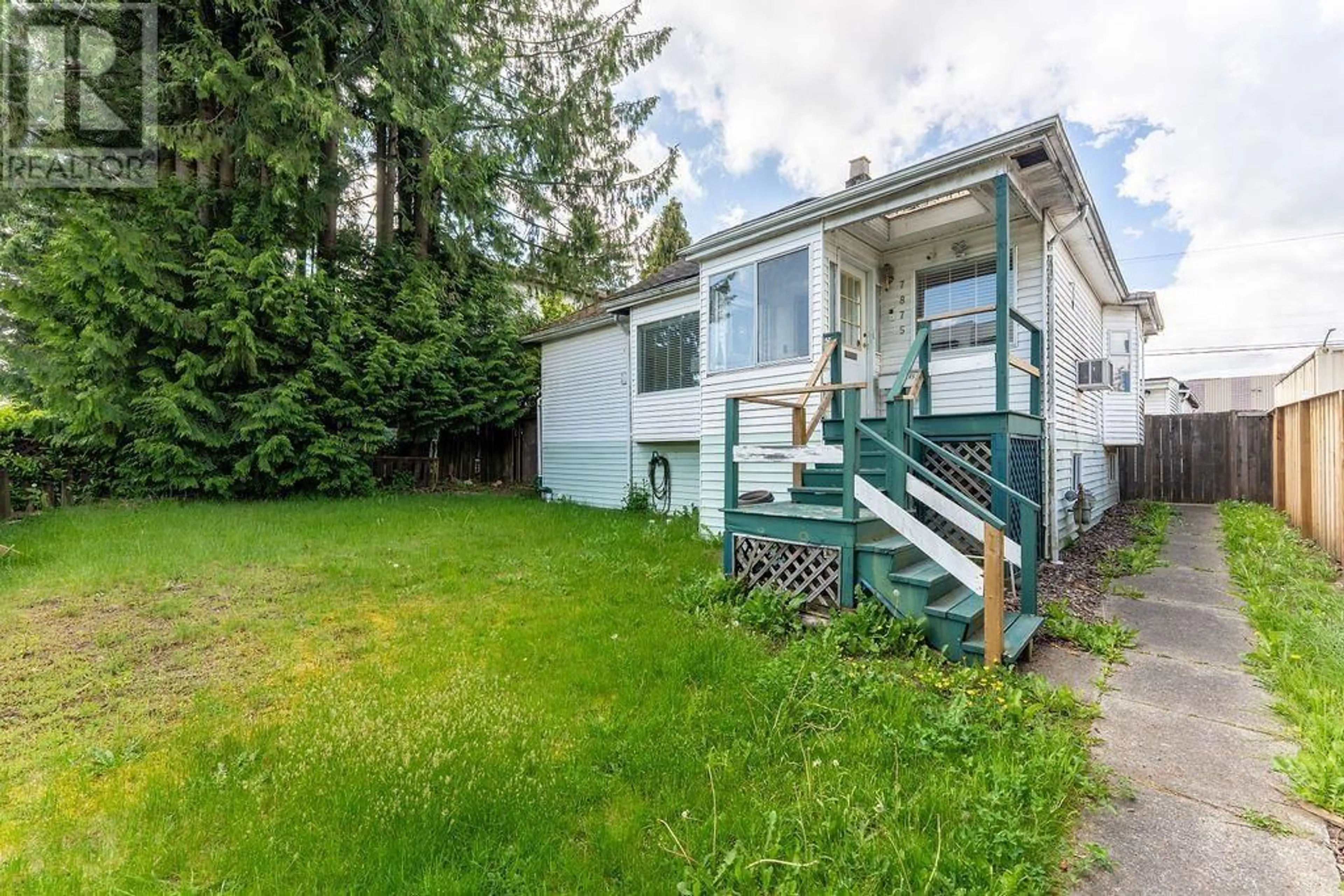 Unknown for 7875 18TH AVENUE, Burnaby British Columbia V3N1J5