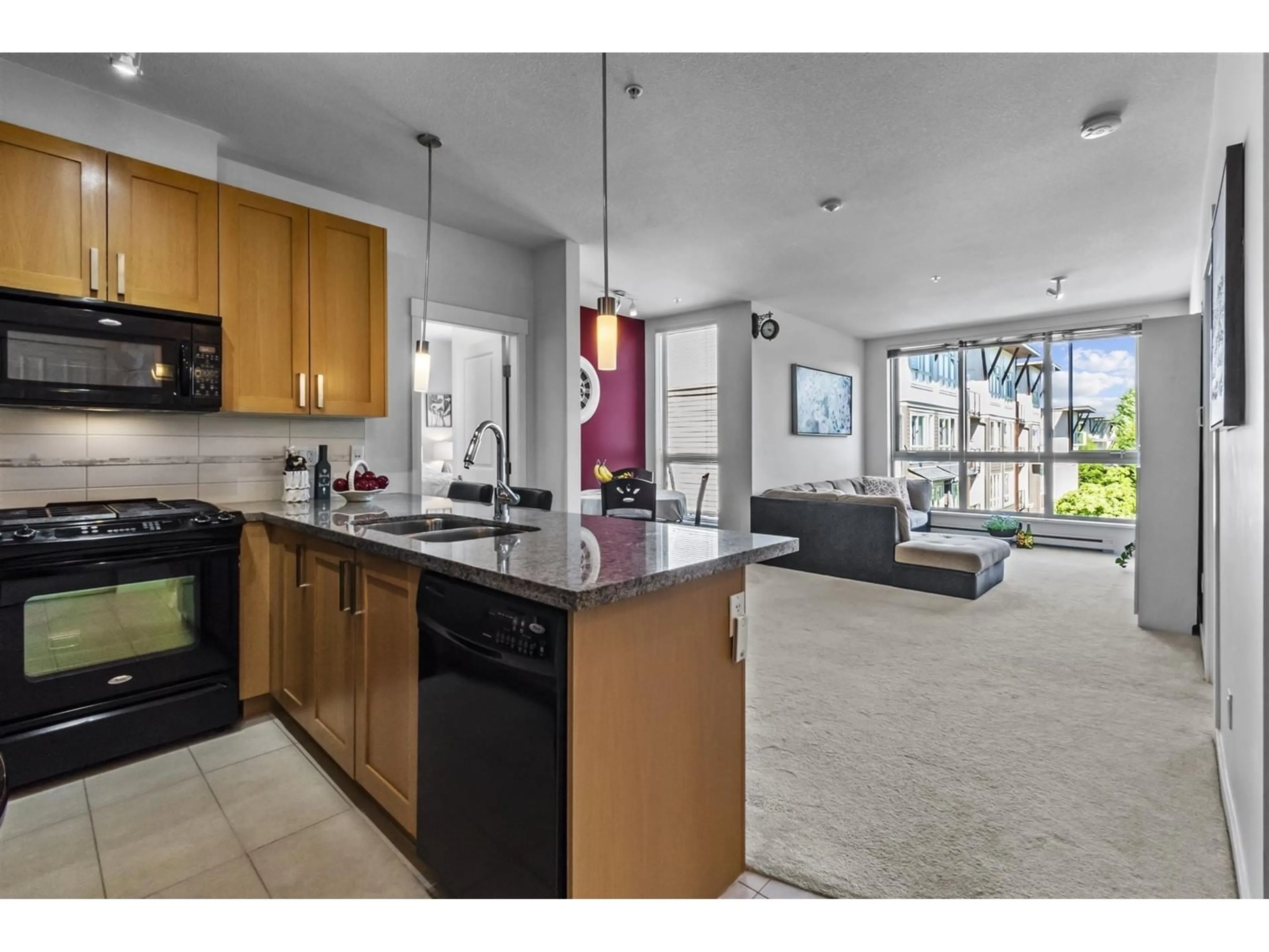 Open concept kitchen, unknown for 332 - 15918 26, Surrey British Columbia V3Z5K3