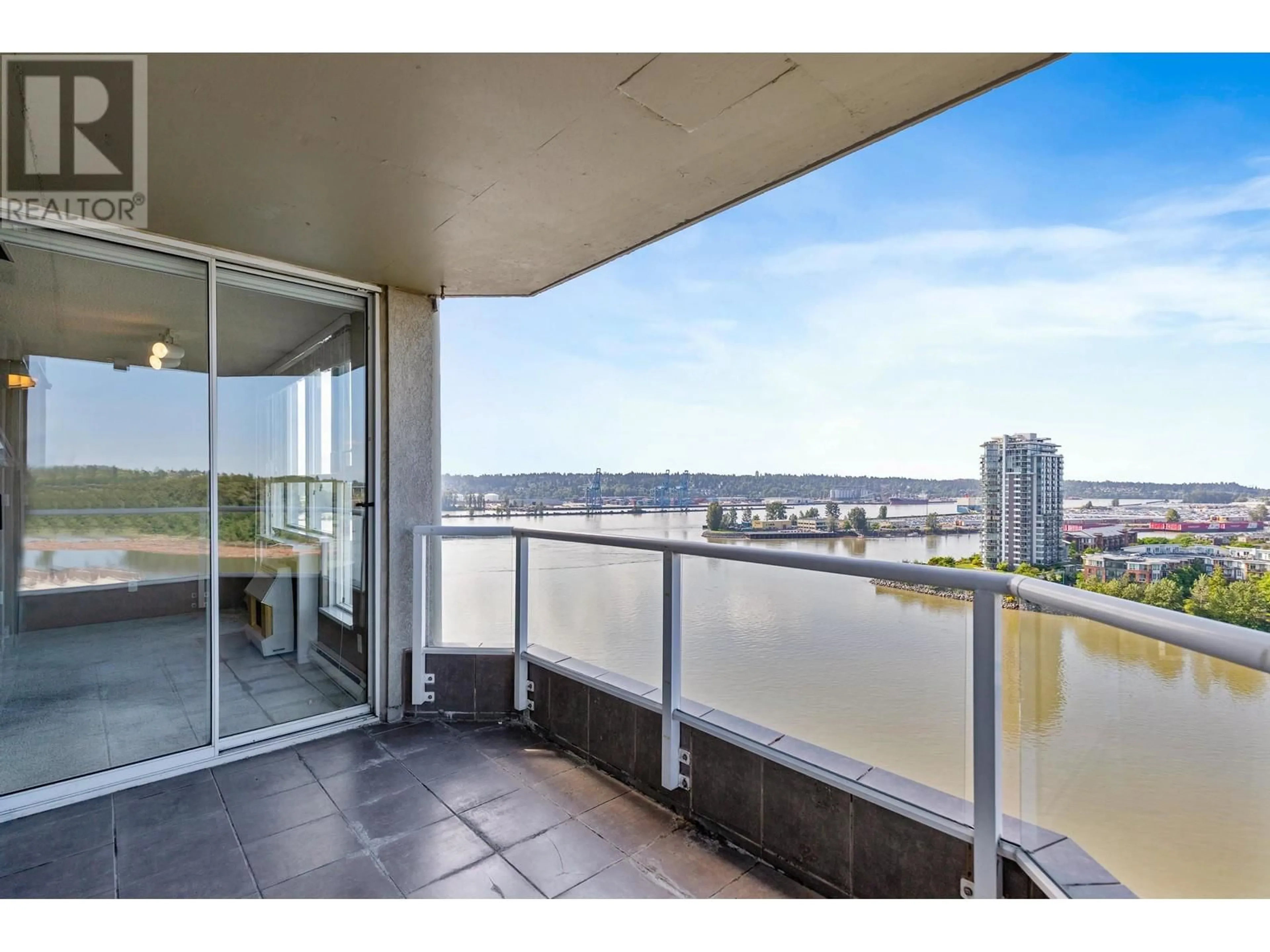 Balcony in the apartment, water/lake/river/ocean view for 1704 - 1250 QUAYSIDE DRIVE, New Westminster British Columbia V3M6E2